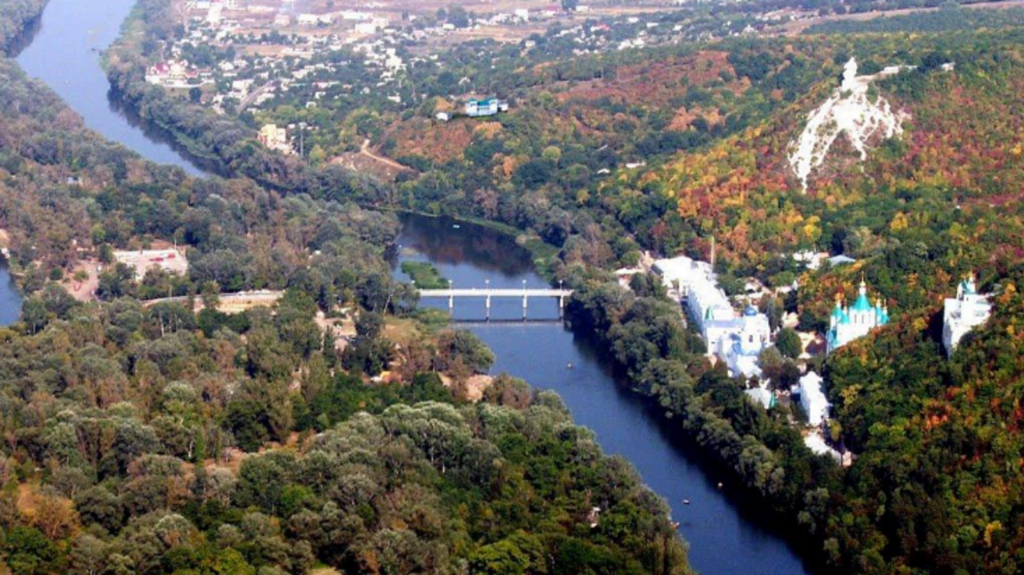 Святогірський 'СтопКор' провів круглий стіл на тему боротьби з політичною корупцією на місцевому рівні
