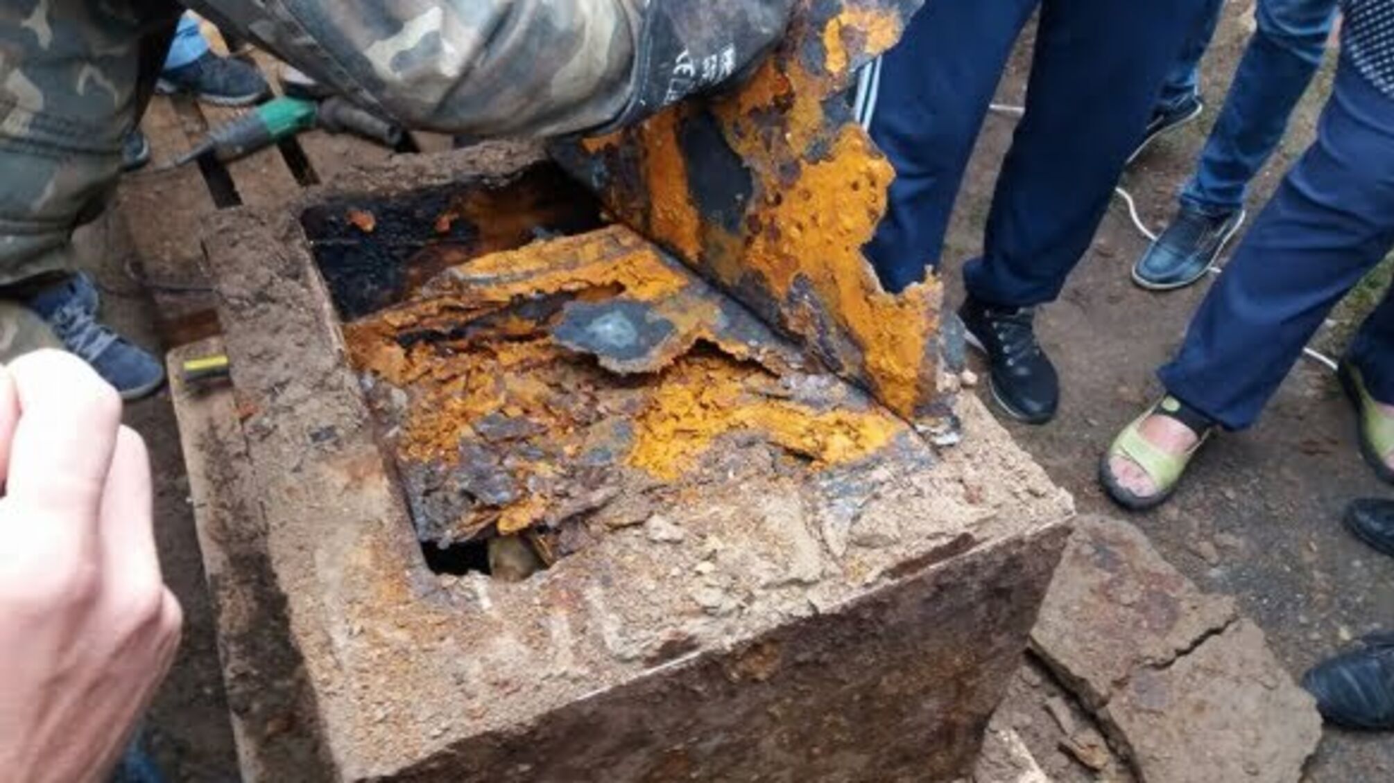 У Вінниці відкрили сейф з минулого століття
