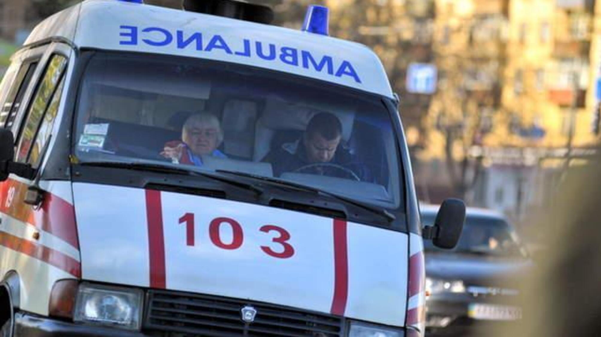 Біля столичного вишу юнак намагався вчинити самогубство