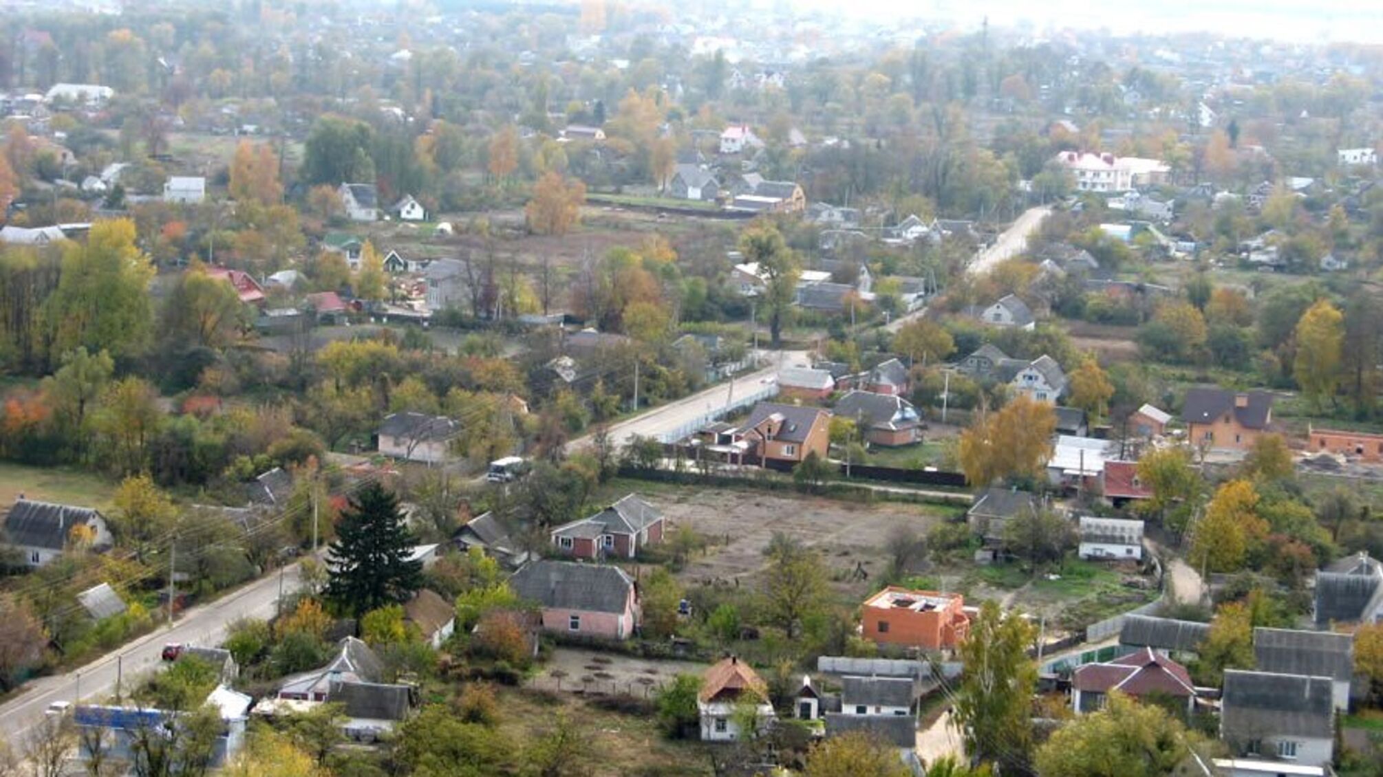 Суд не указ: гнідинські чиновники роздають землю