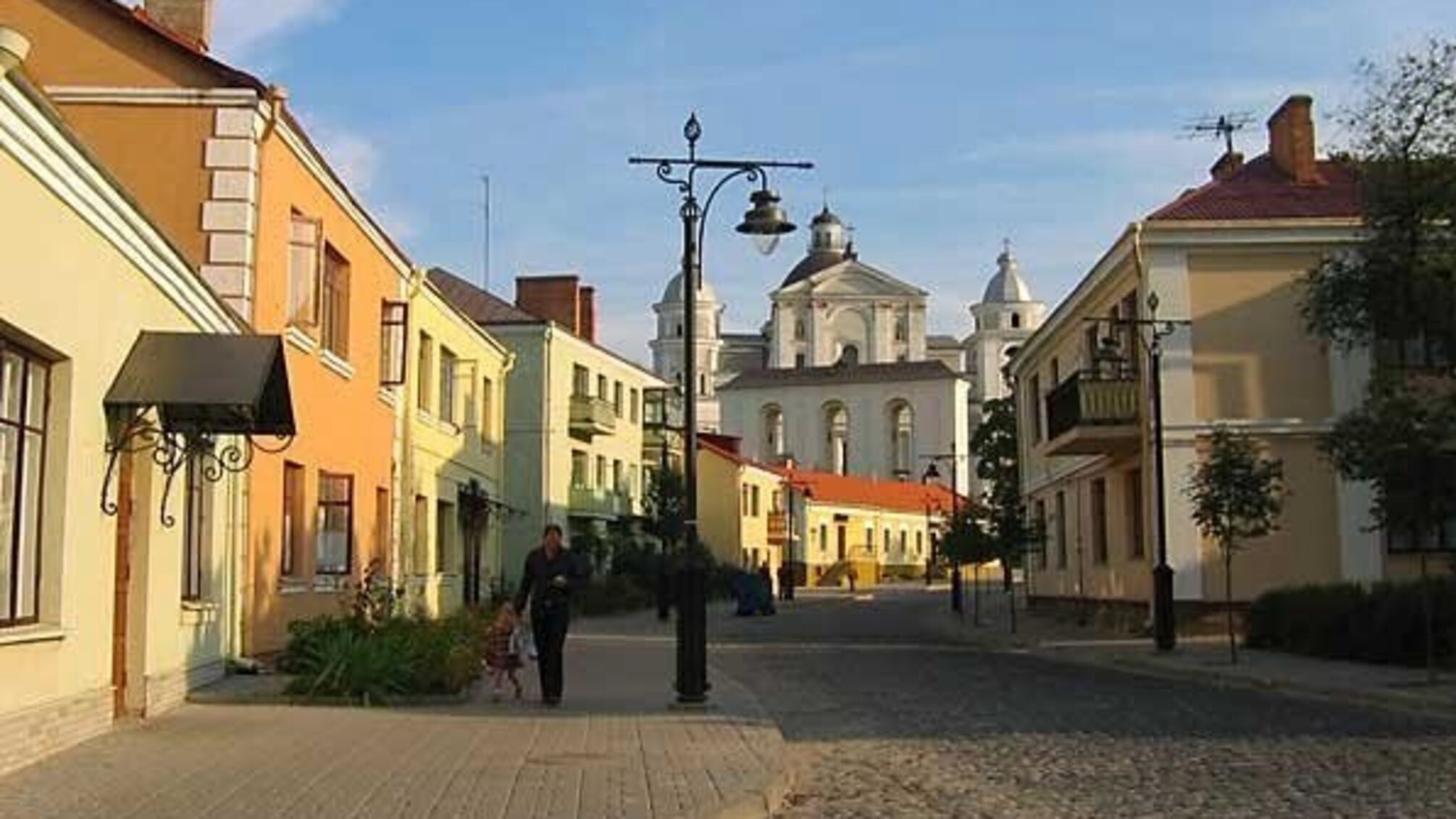 У Луцьку затримали молодиків, які хотіли здати на металолом відому пам'ятку