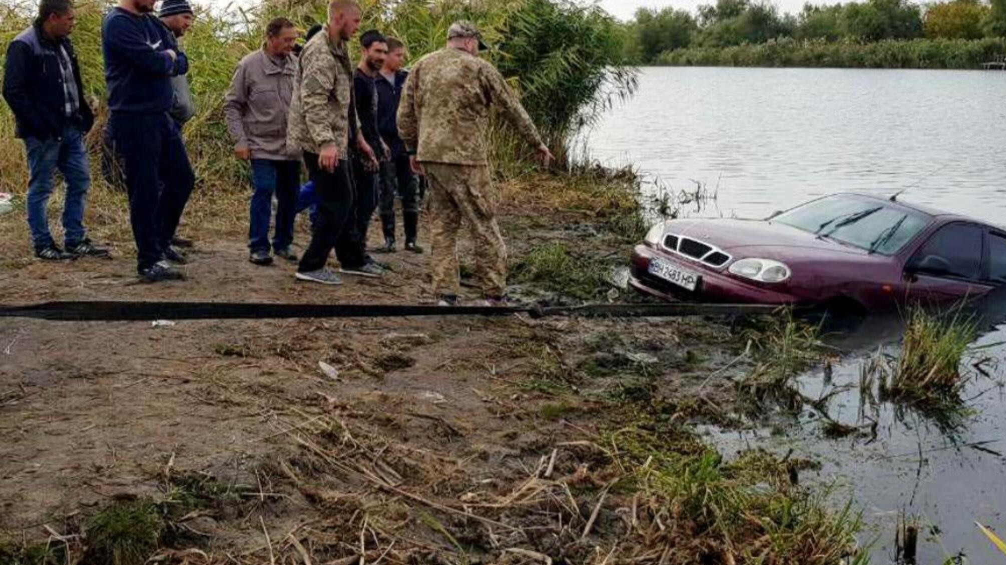 Страшна знахідка: на Одещині з річки витягнули авто з тілом водія