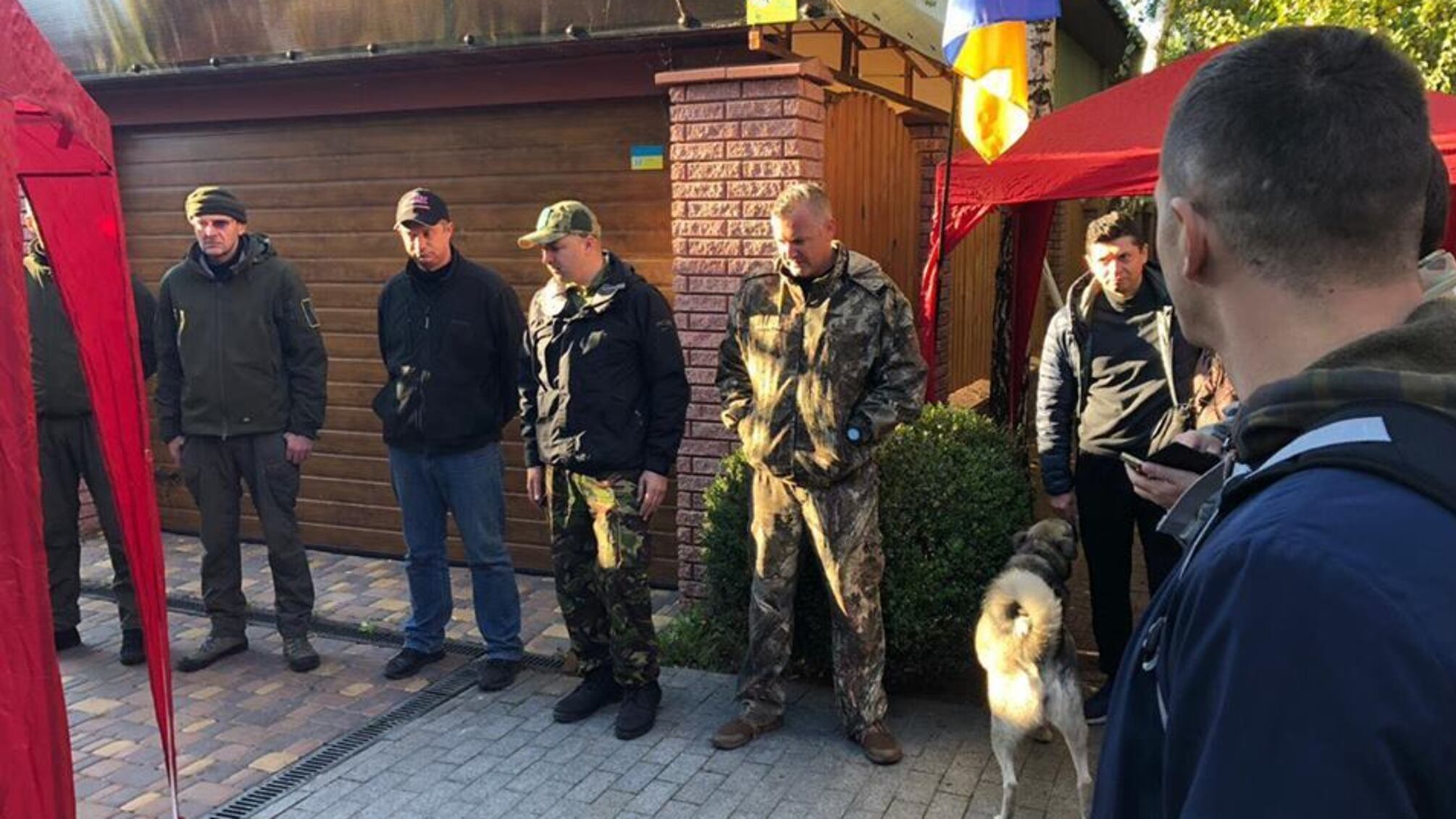 Ловись, рибко, велика й маленька! Біля будинку рейдерки Софієнко почався турнір з рибалки