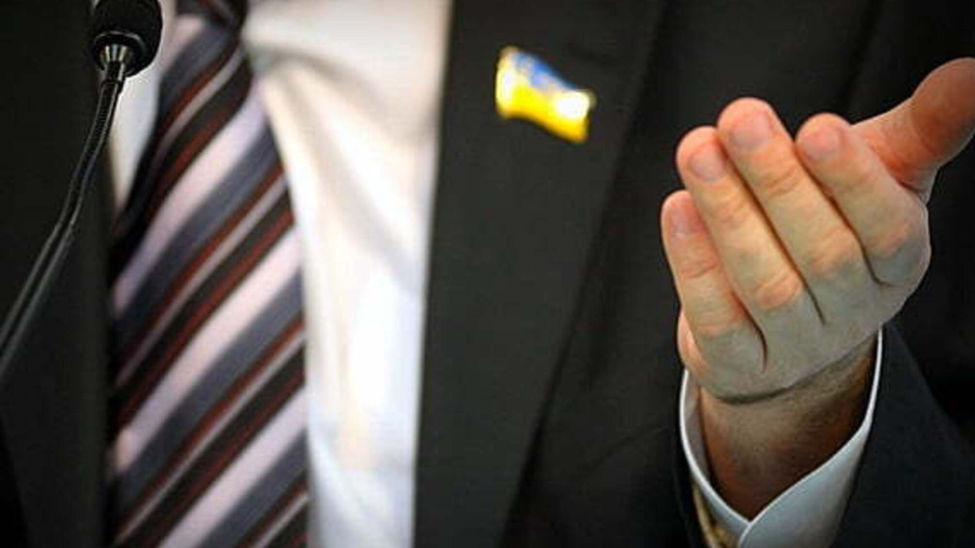 Вітчизняним нардепам видаватимуть сертифікат про знання української мови
