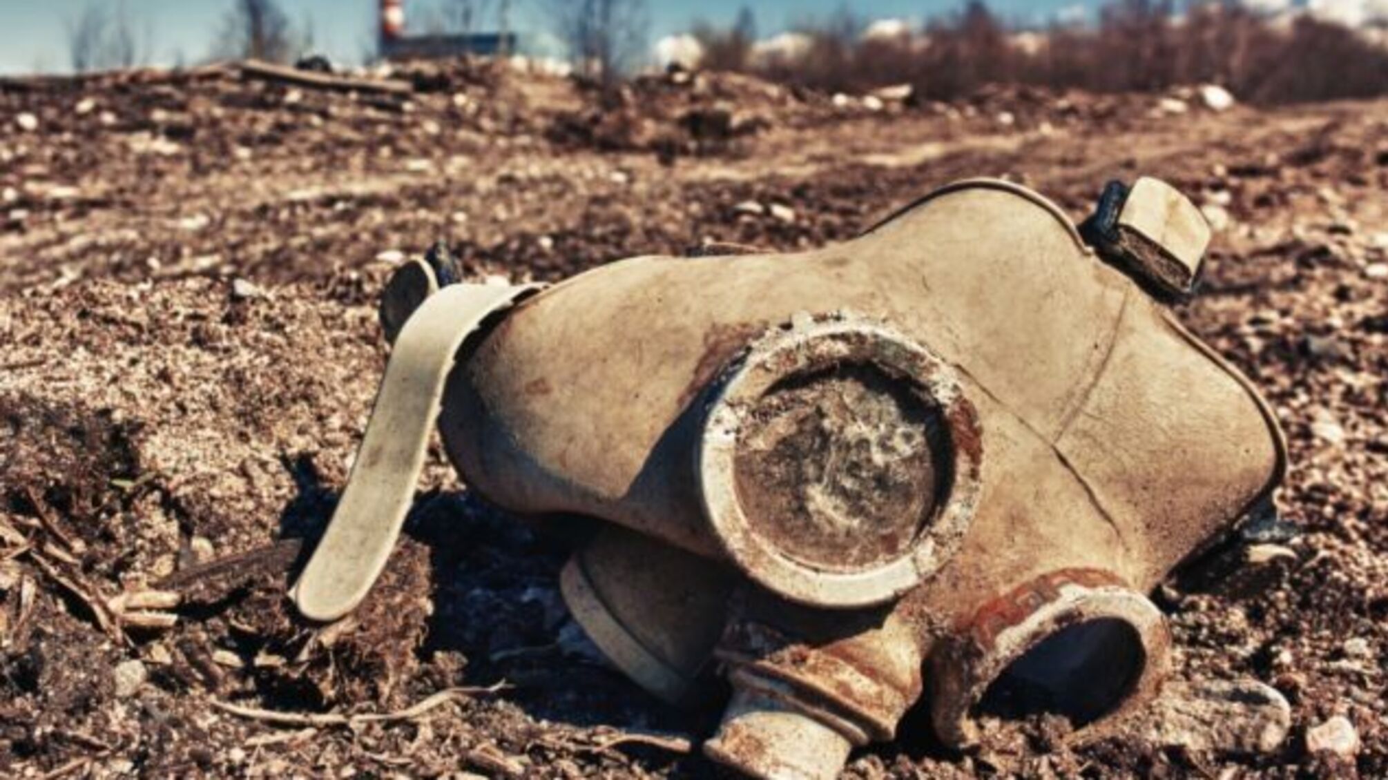 Поліція та прокуратура РФ застерегли мешканку Армянська не скликати людей на протест через хіматаку