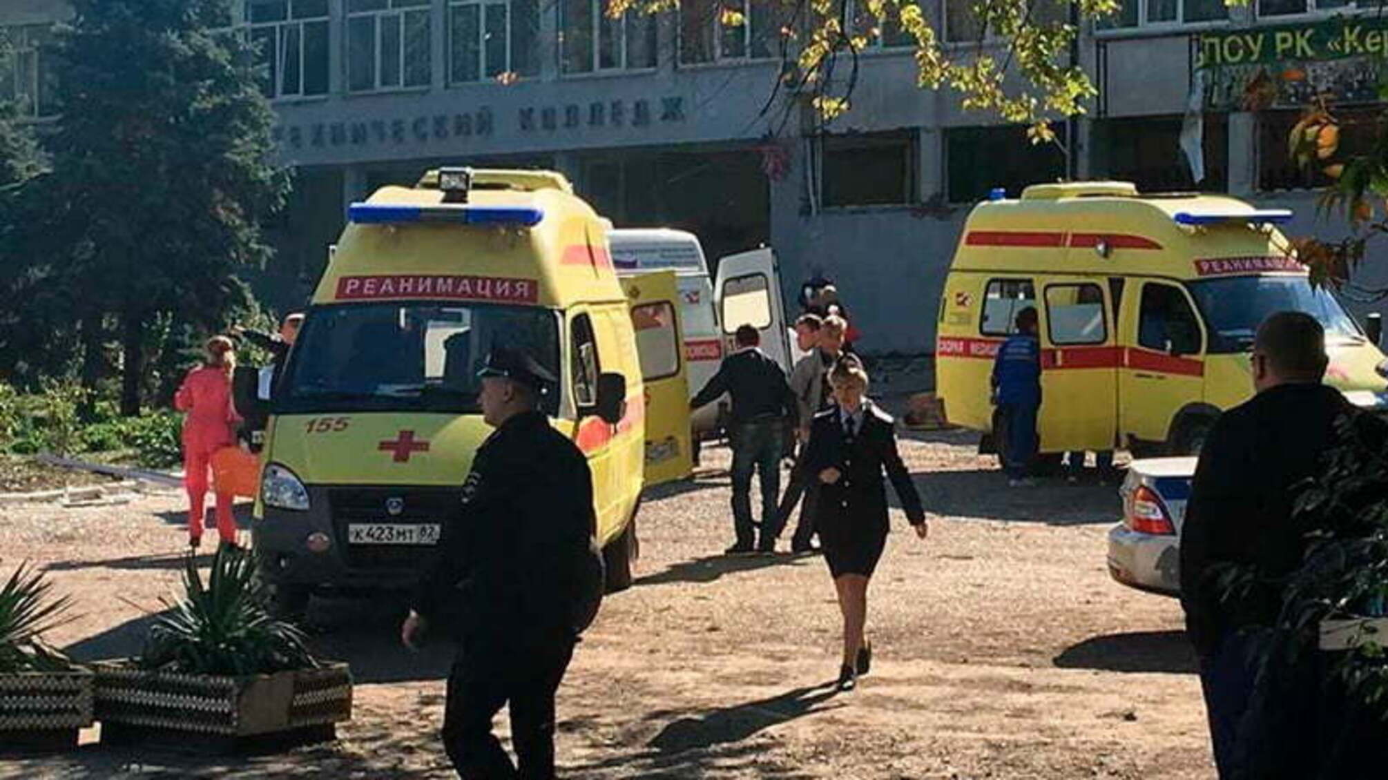 У Керчі почали розчищати місце масового вбивства, вивозять понівечені трупи
