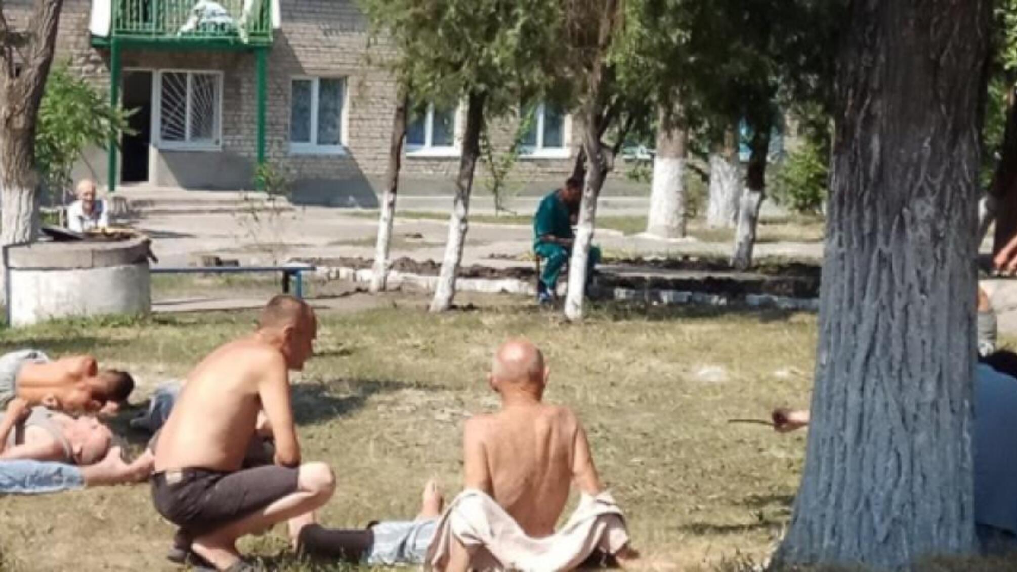 На Житомирщині з психоневрологічного інтернату випустили вбивць та ґвалтівників