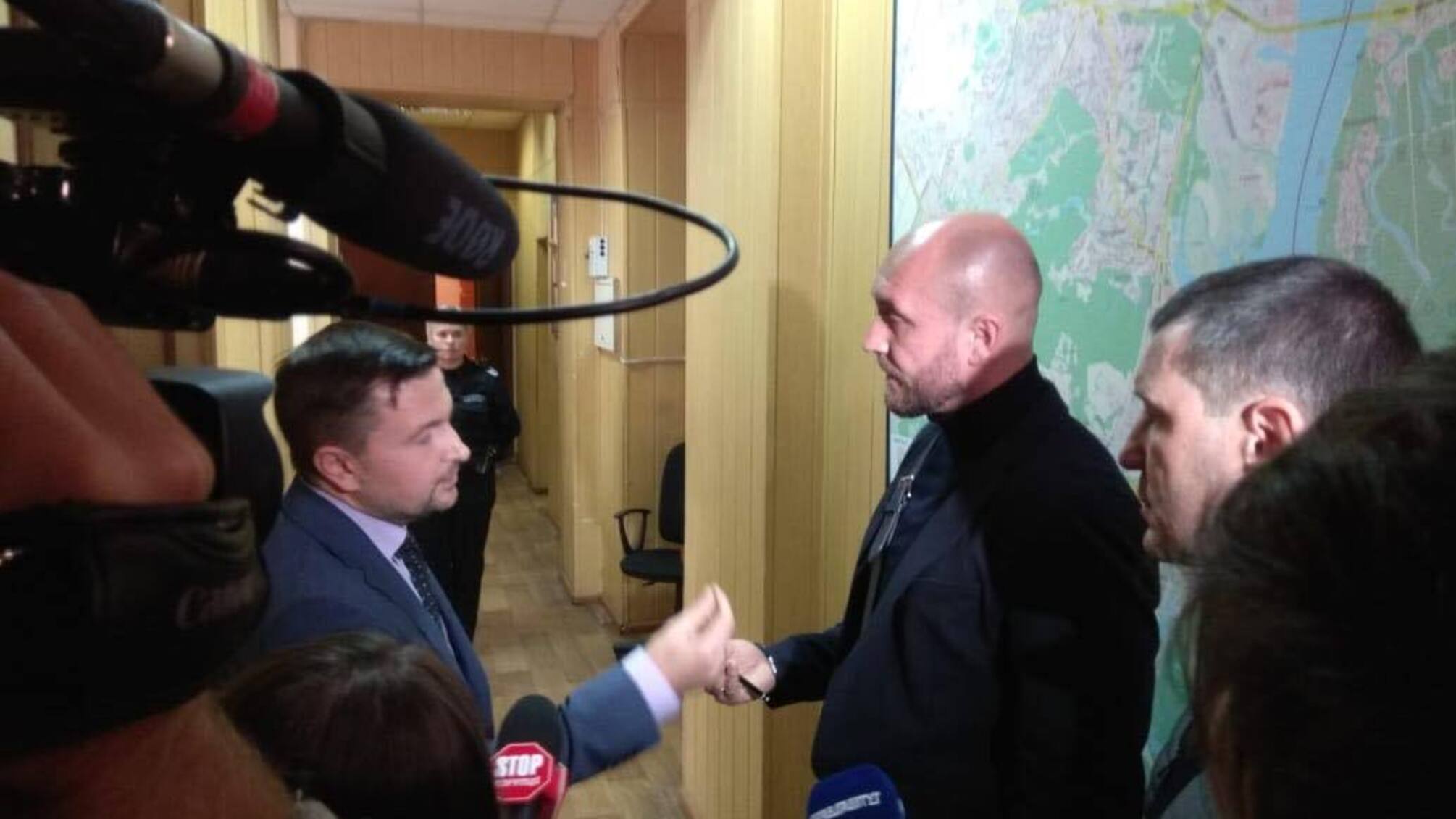 Прокурора Голосієва “притисли до стіни” через піщаних браконьєрів з Видубичів