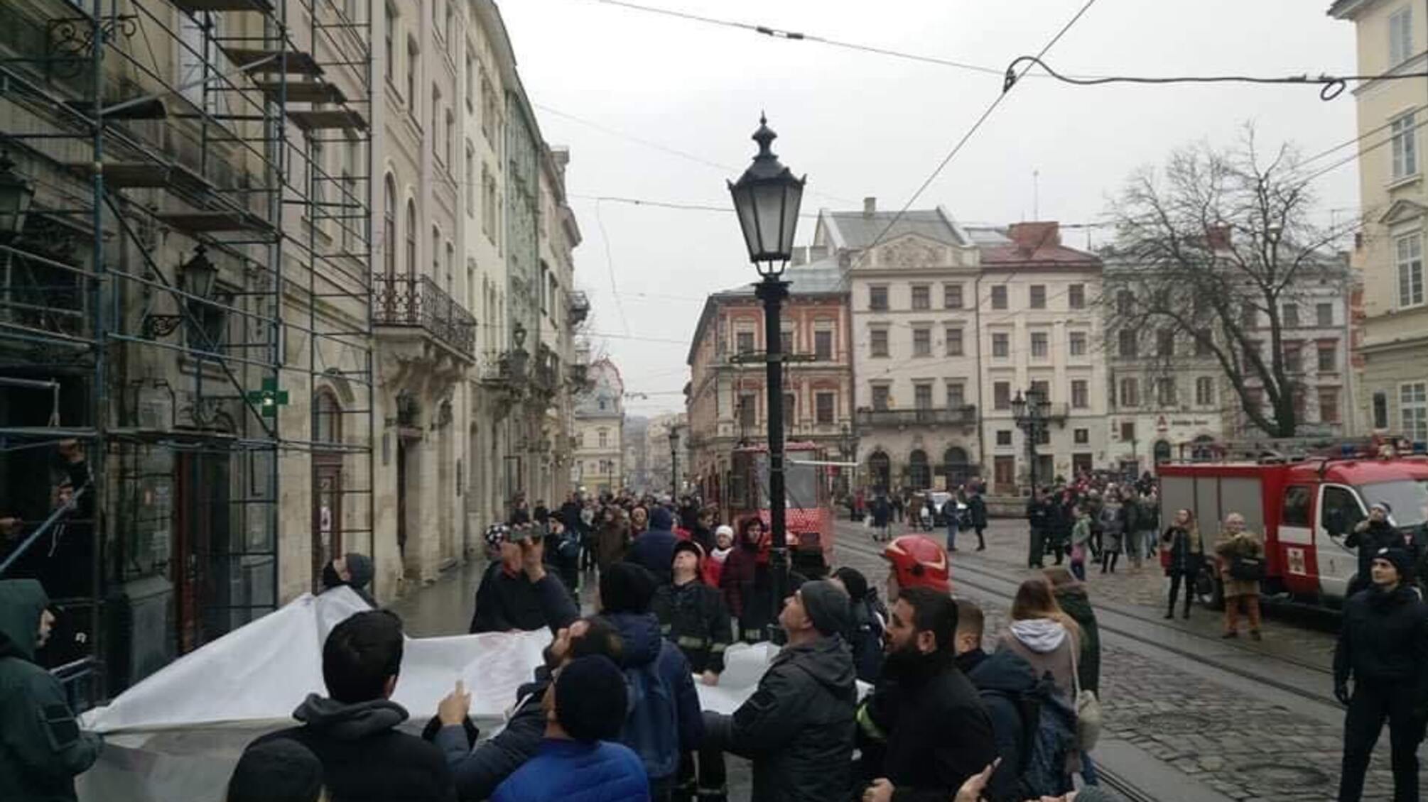 У центрі Львова громадянин Туреччини намагався вчинити самогубство