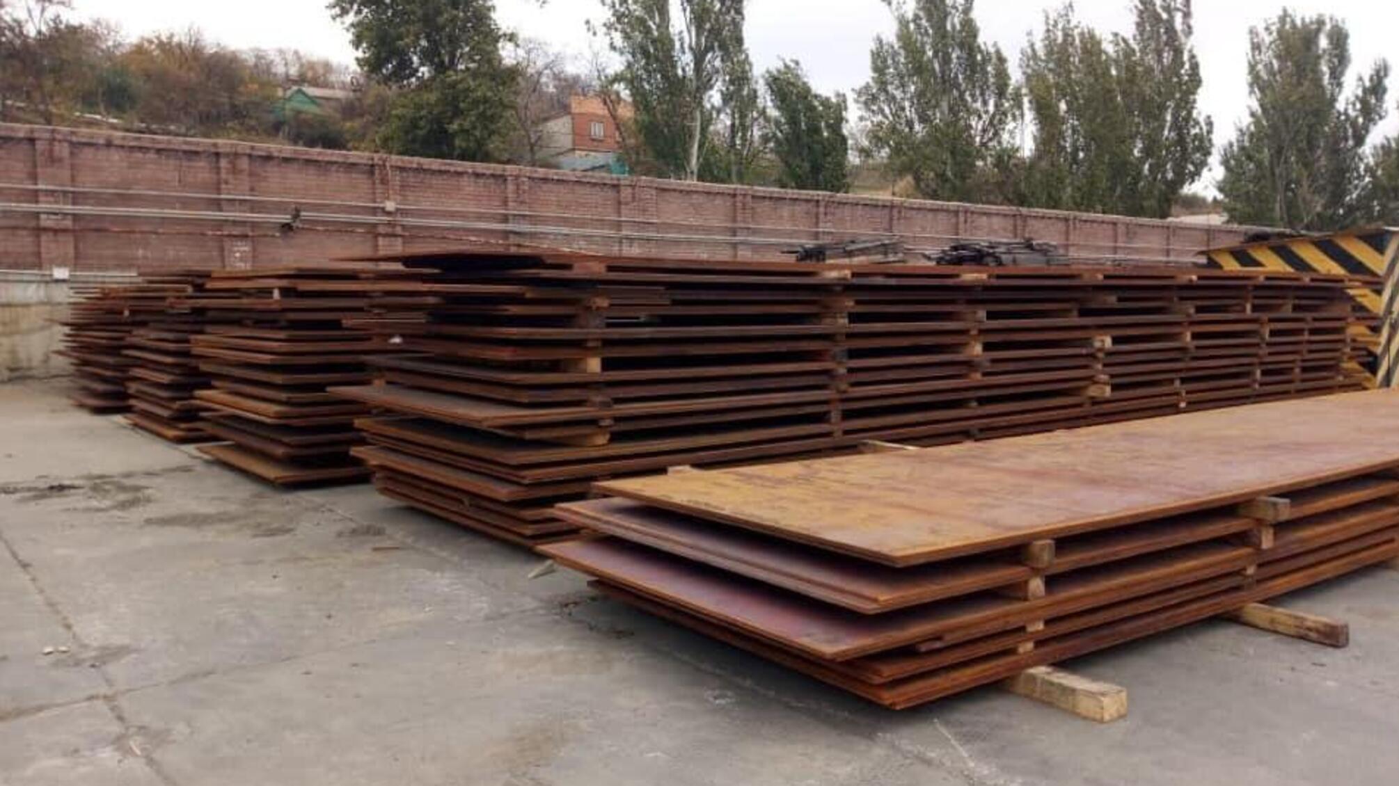 У Маріуполі заарештували 3 тисячі тонн вкраденої металопродукції, яку окупанти намагались переправити в Бельгію