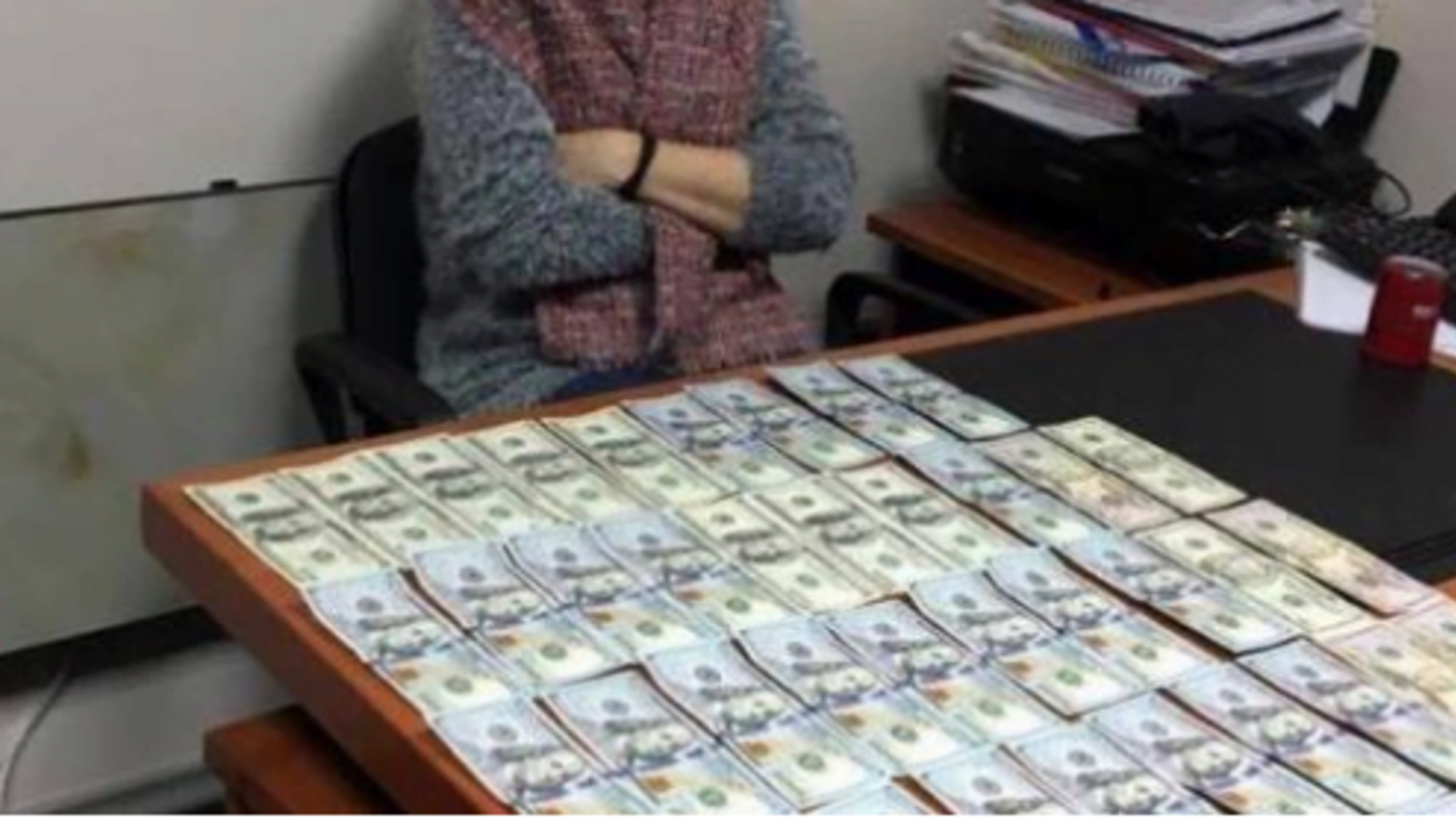 Не втримався на новій посаді і погорів на хабарі: голову ДАБІ Херсонщини Циклінського спіймали на гарячому