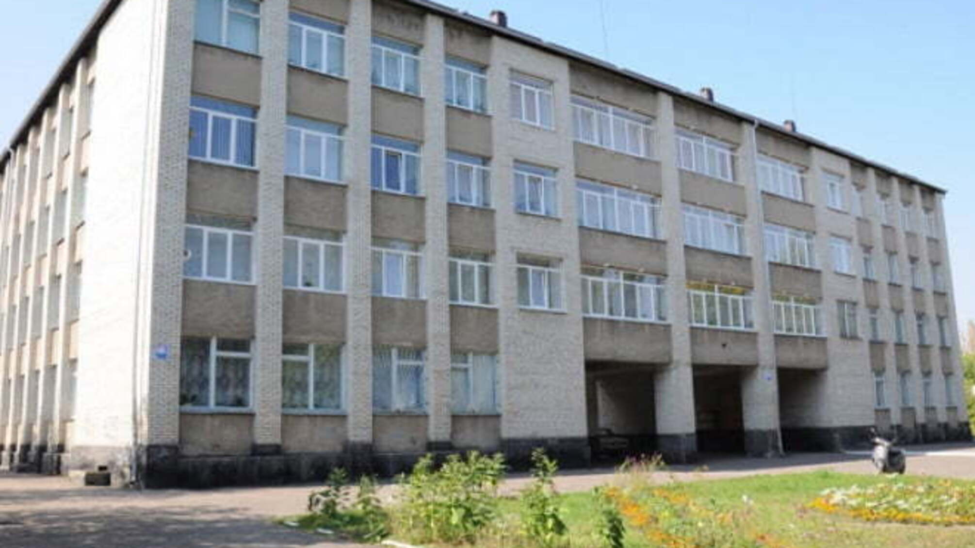 «Вчитися, вчитися і ще раз вчитися!»: Володимир Ілліч націлився на рекордний тендер з будівництва школи в Броварах