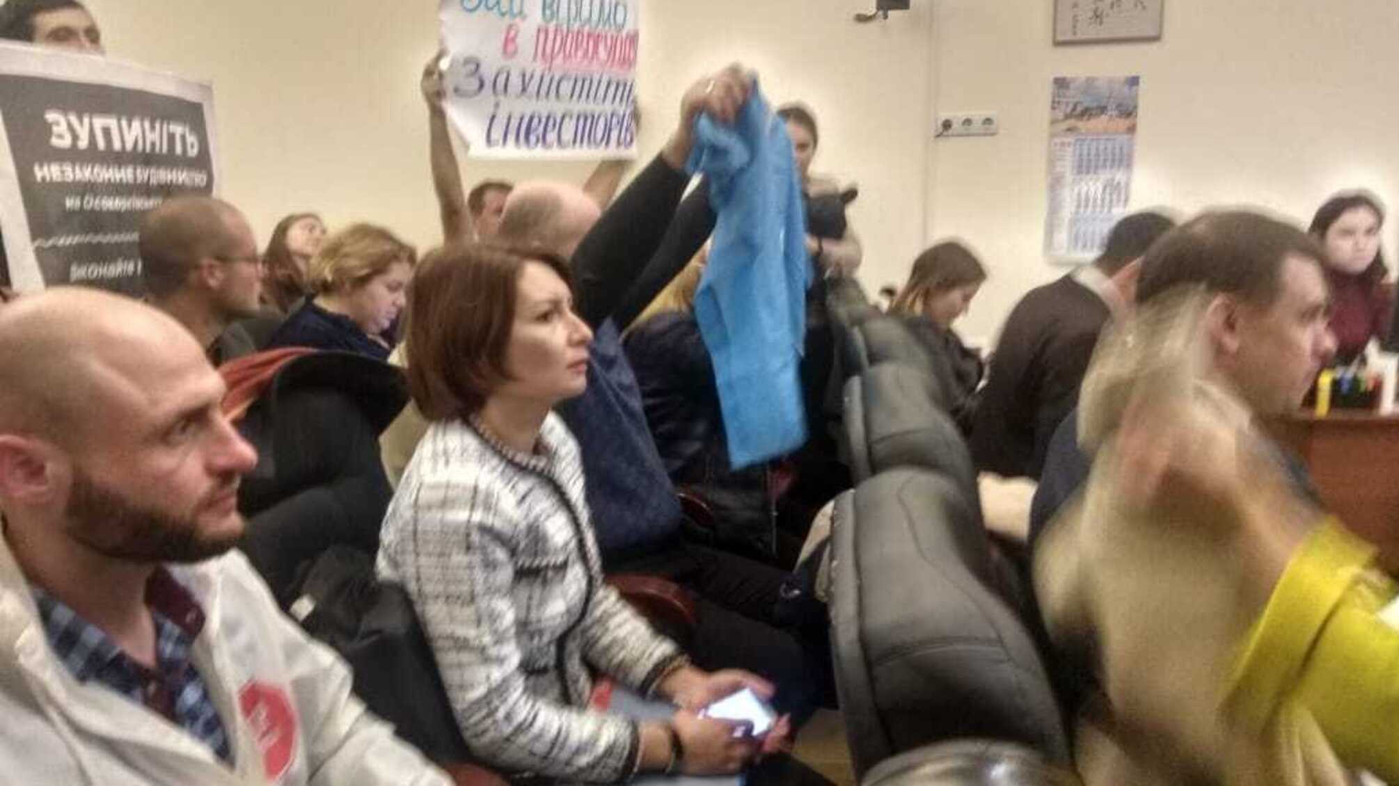 Суд іде, будівництво стоїть: «екоактивісти» з Осокорків затягують справу «Патріотики на озерах»