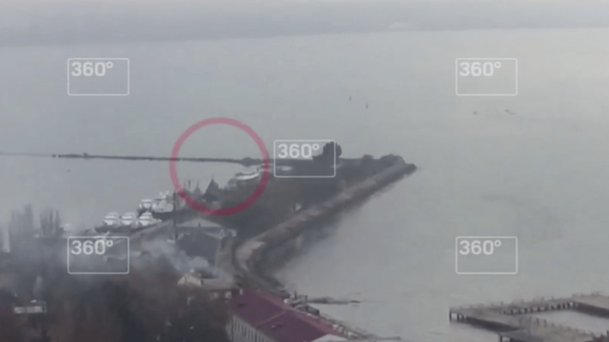 ЗМІ оприлюднили відео захоплених українських кораблів (ВІДЕО)