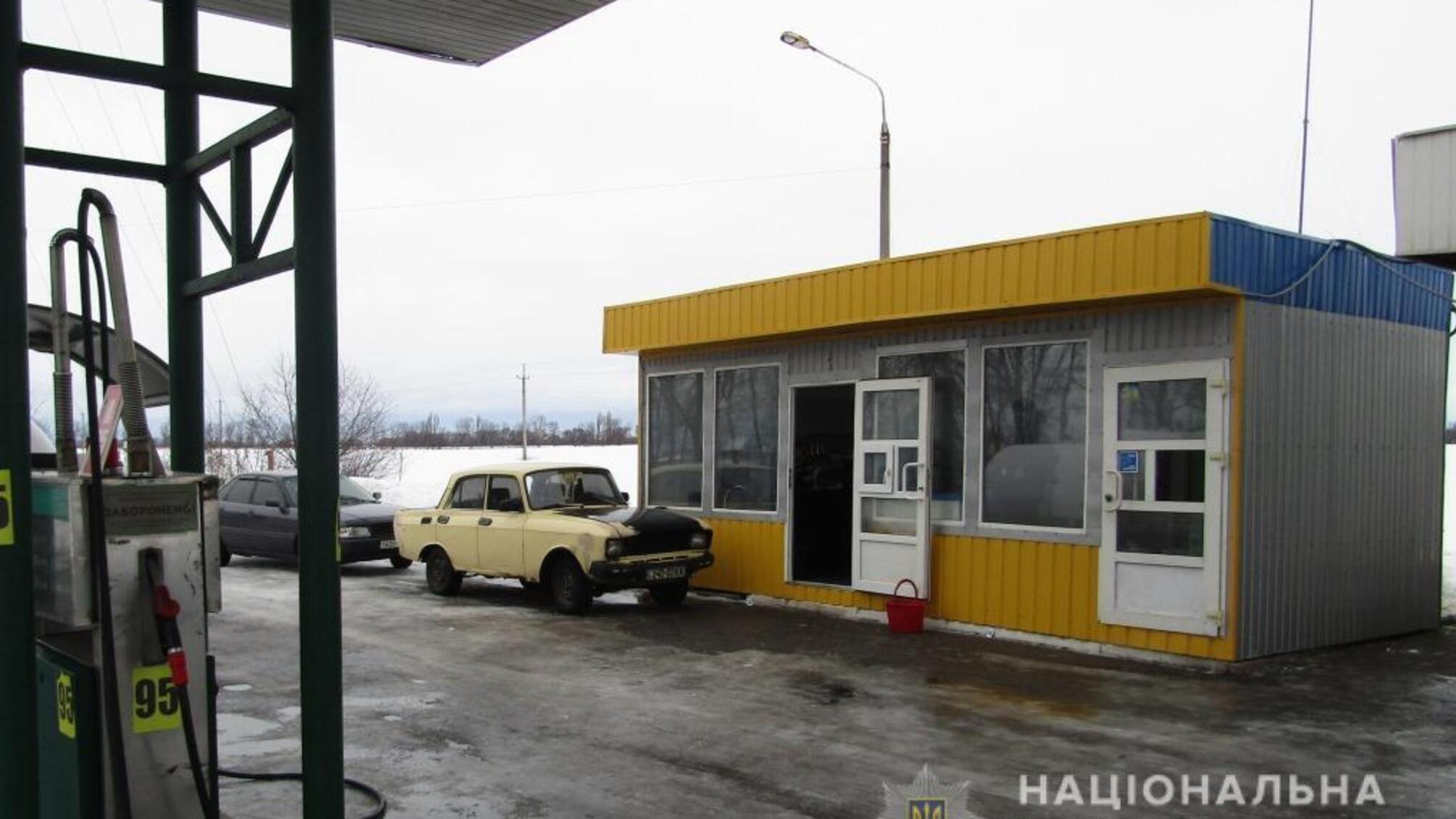 Під Києвом на автозаправці прогримів вибух: стало відомо про важкі травми потерпілого – фото