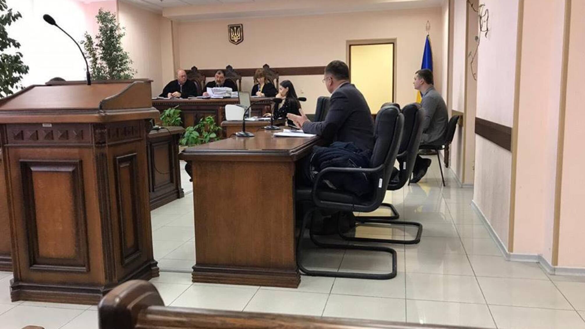 Рейдерів 'Херсонбуду' залишили з носом: суд не дозволив перереєстрацію спірного майна підприємства