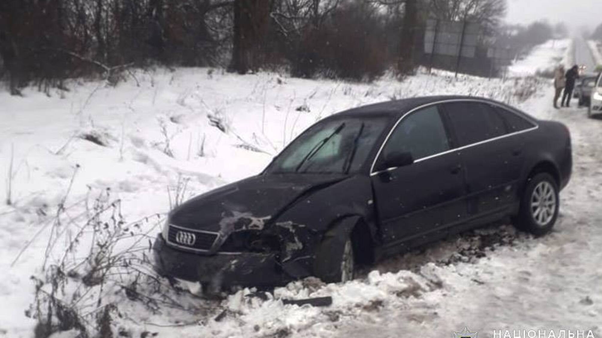 Через зіткнення “Ауді” з “ВАЗом” на Хмельниччині постраждала 2-річна дівчинка