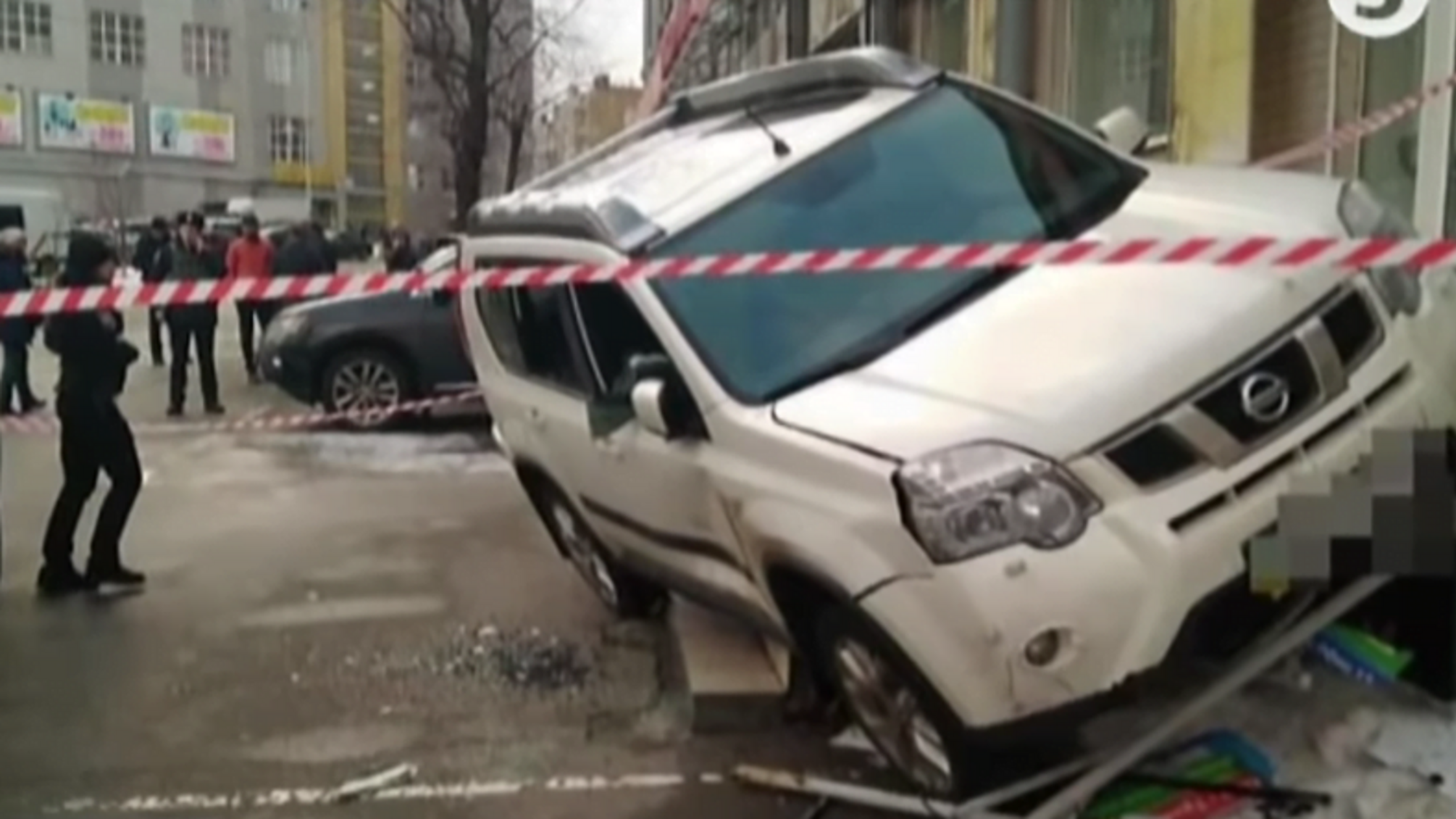 Пограбування зі стріляниною: поліція Києва розслідує резонансний злочин