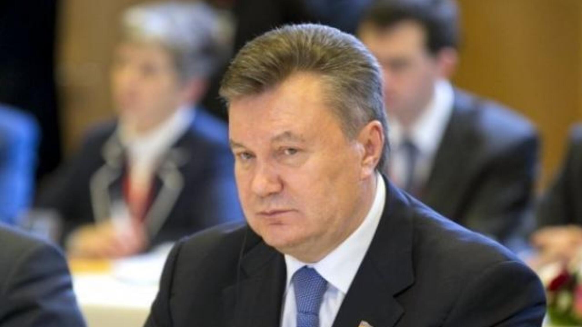 Суд почав засідання у справі про держзраду Януковича