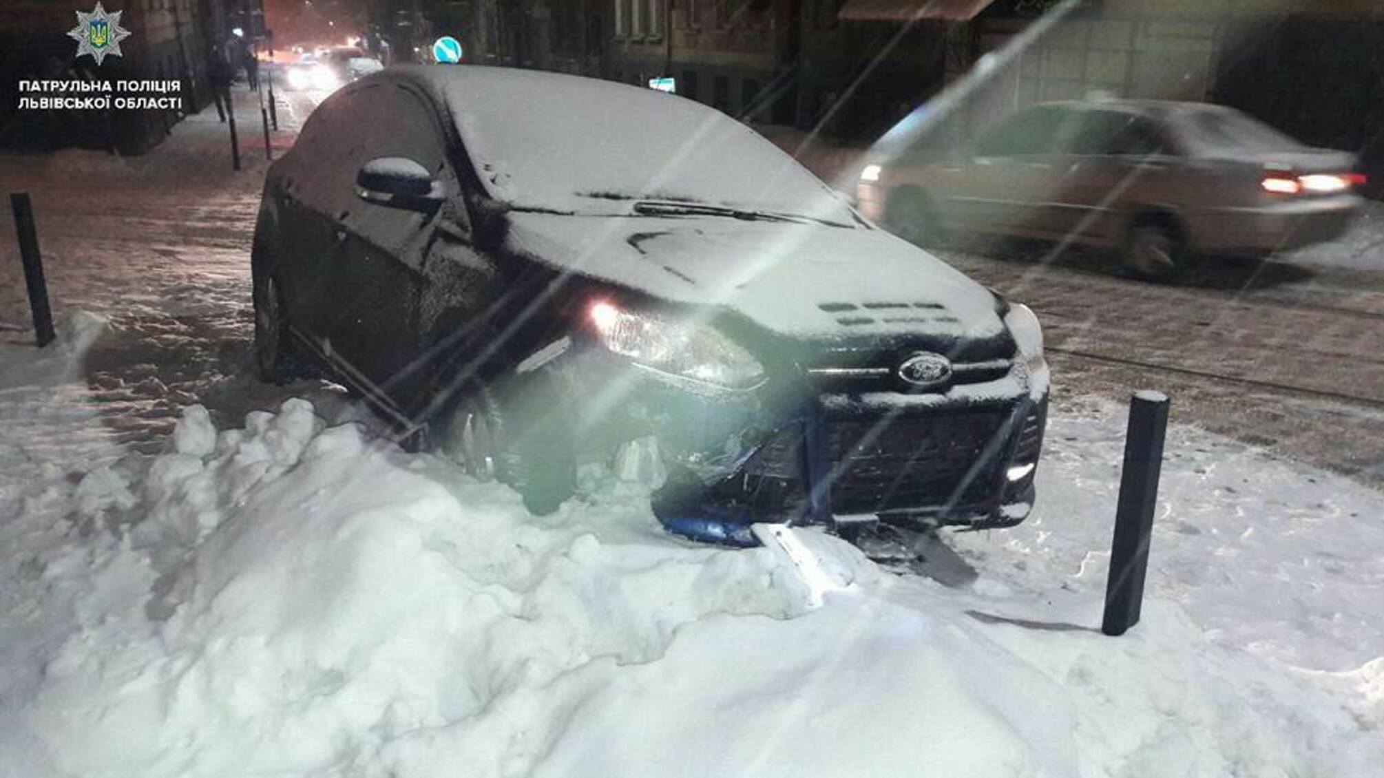 У Львові п'яний водій за ніч скоїв 4 ДТП