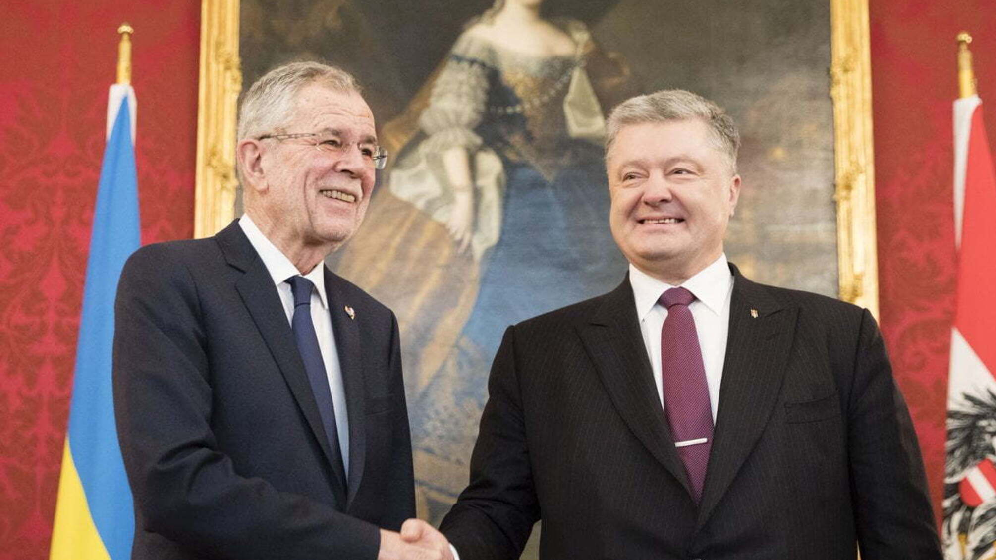Петро Порошенко прибув до Австрії: розпочалися переговори глав держав – кадри