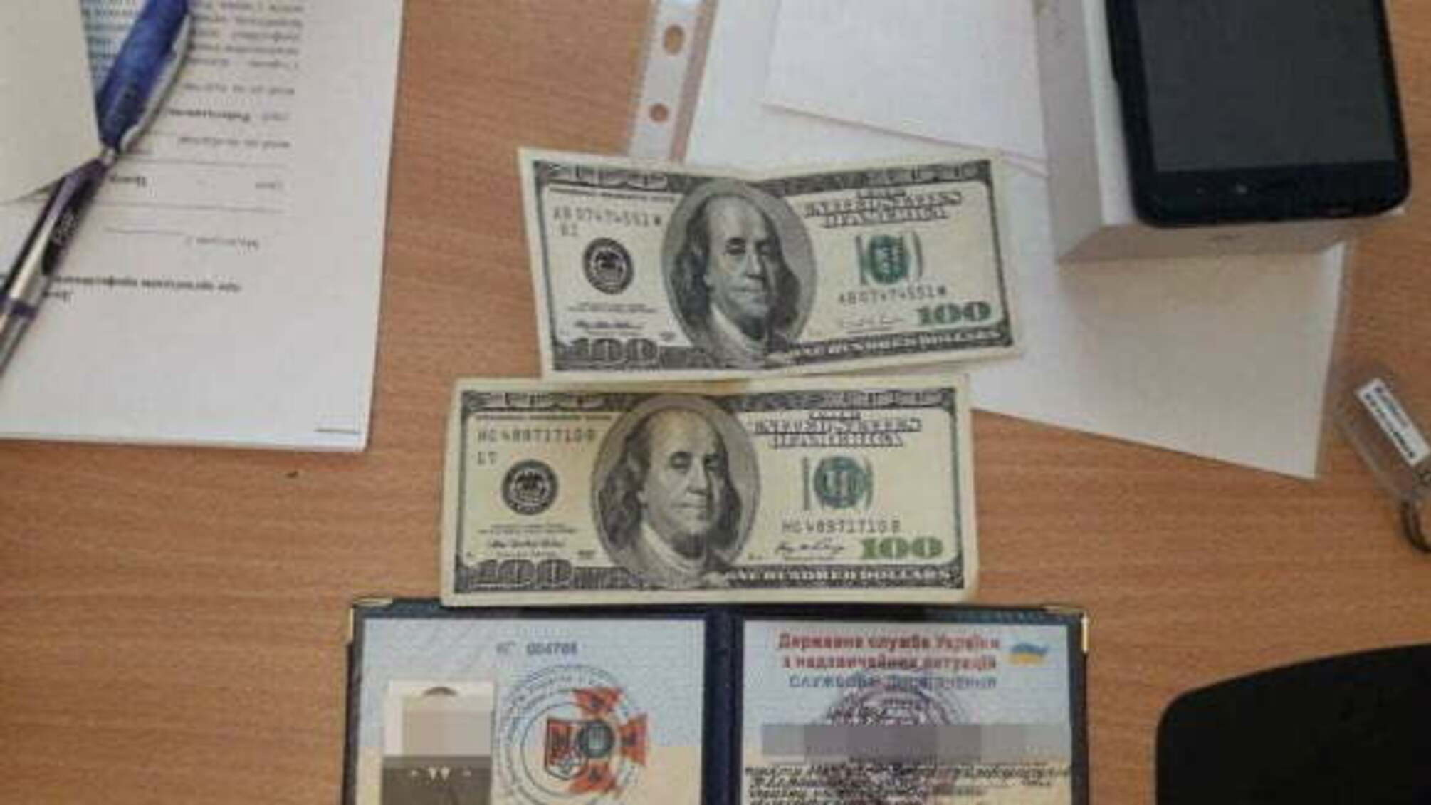 У Кропивницькому викрили на хабарі посадовця Держслужби з надзвичайних ситуацій