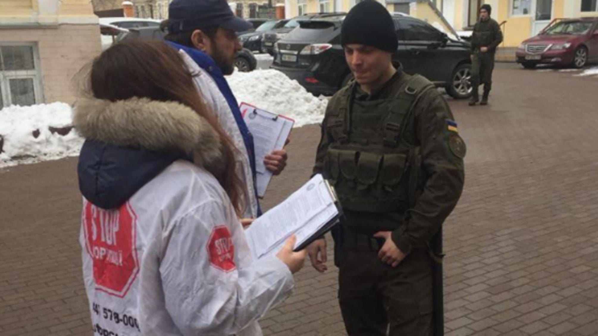 'СтопКор' провів виїзну приймальню громадян під п'ятьма столичними судами