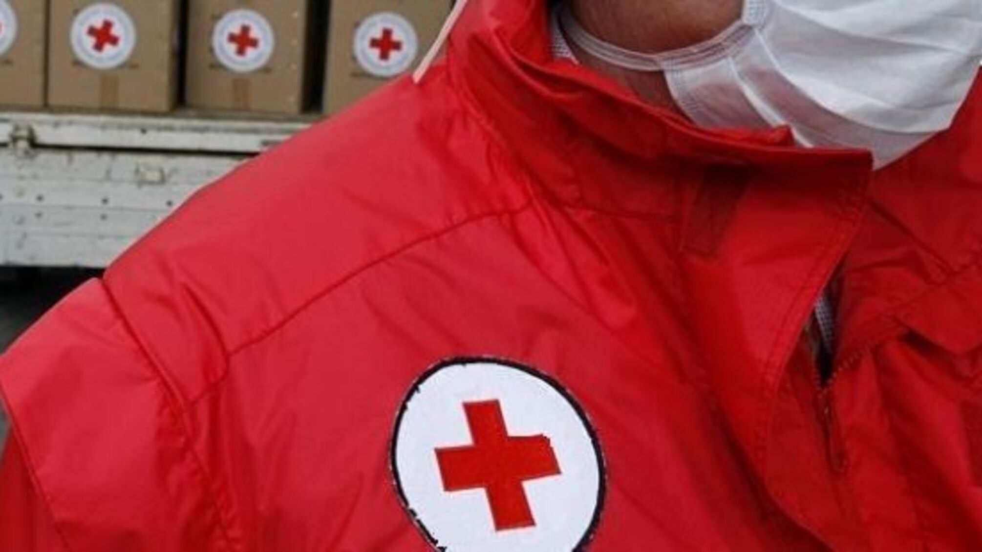 Червоний Хрест відправив на Донбас 155 тонн гуманітарної допомоги
