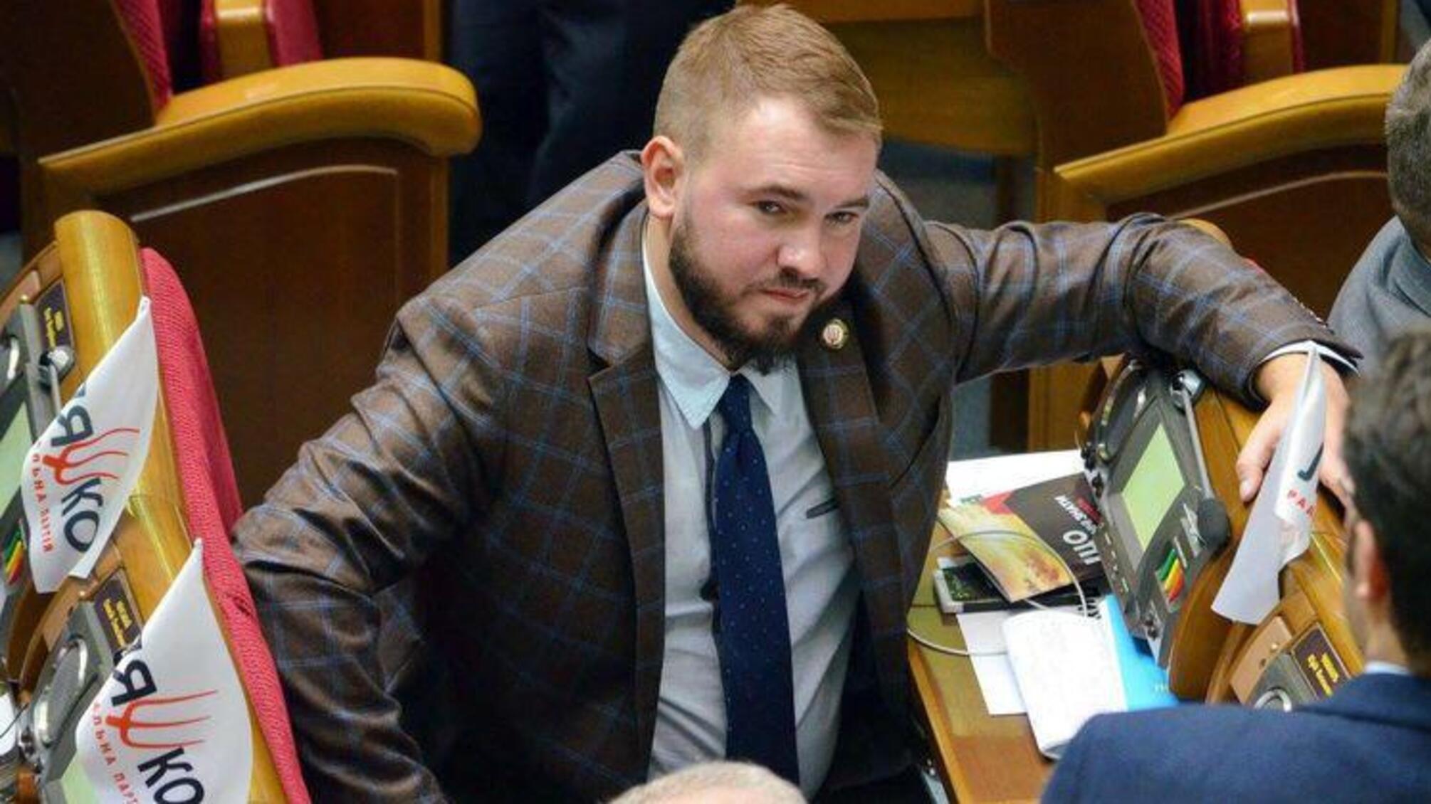 Нардеп Лозовий заборонив ховати померлих без рішення суду