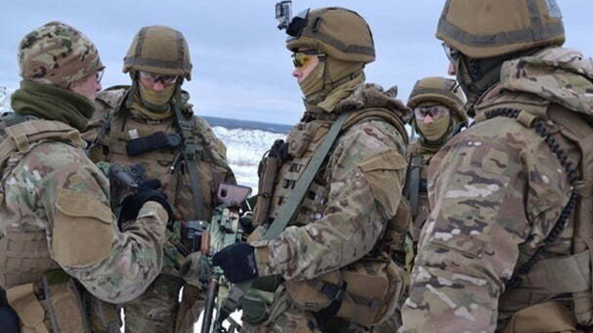 На Київщині госпіталізували військових з кором і вітрянкою