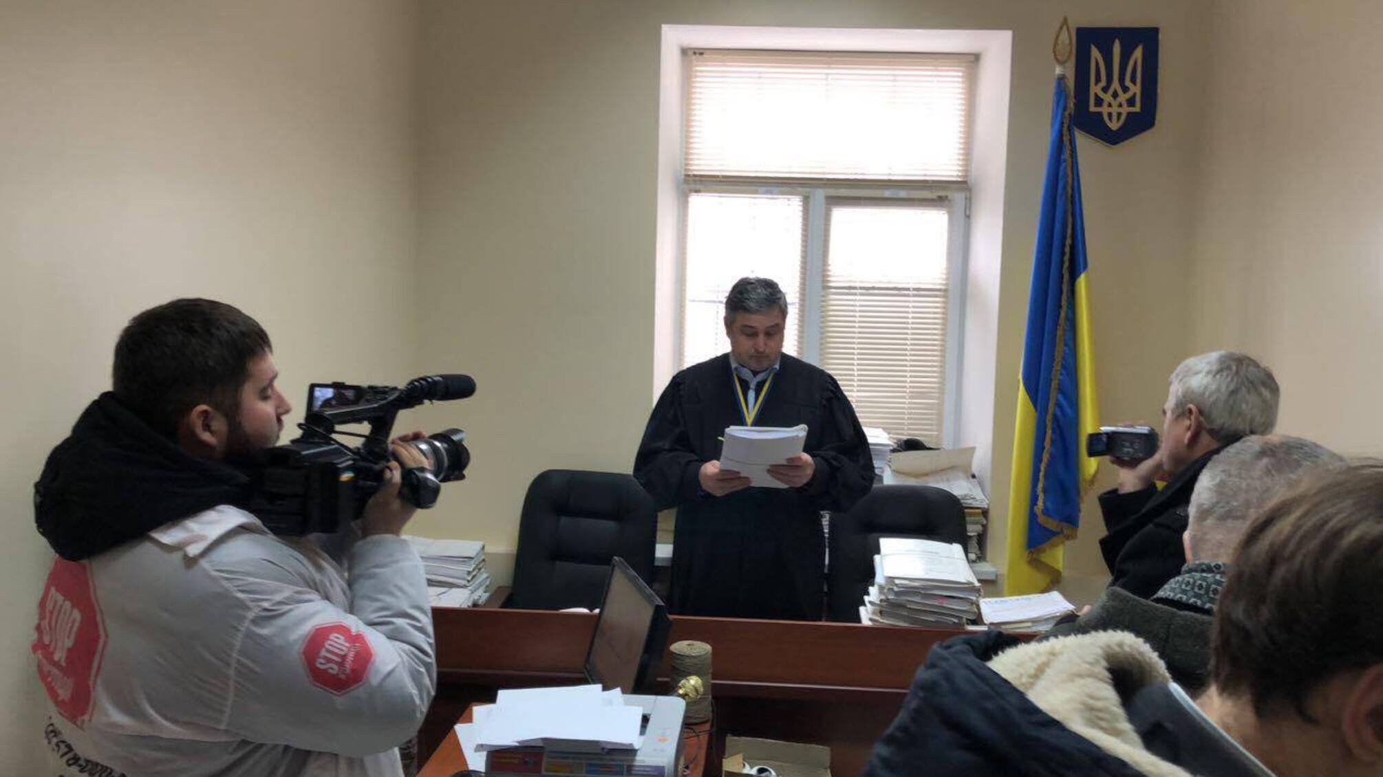 Окружний адмінсуд столиці анулював дозвіл на викиди для скандального заводу 'Фанплит' у Києві