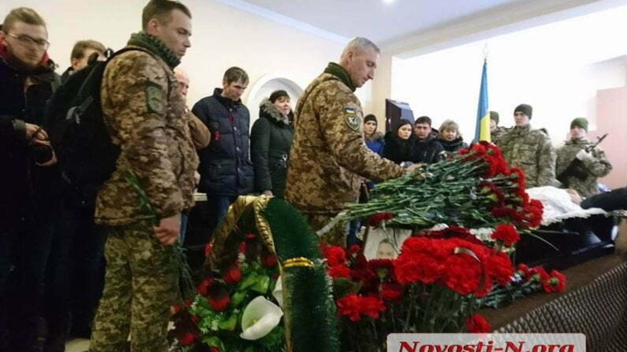 У Миколаєві прощаються з Народним Героєм України, який вчинив самогубство