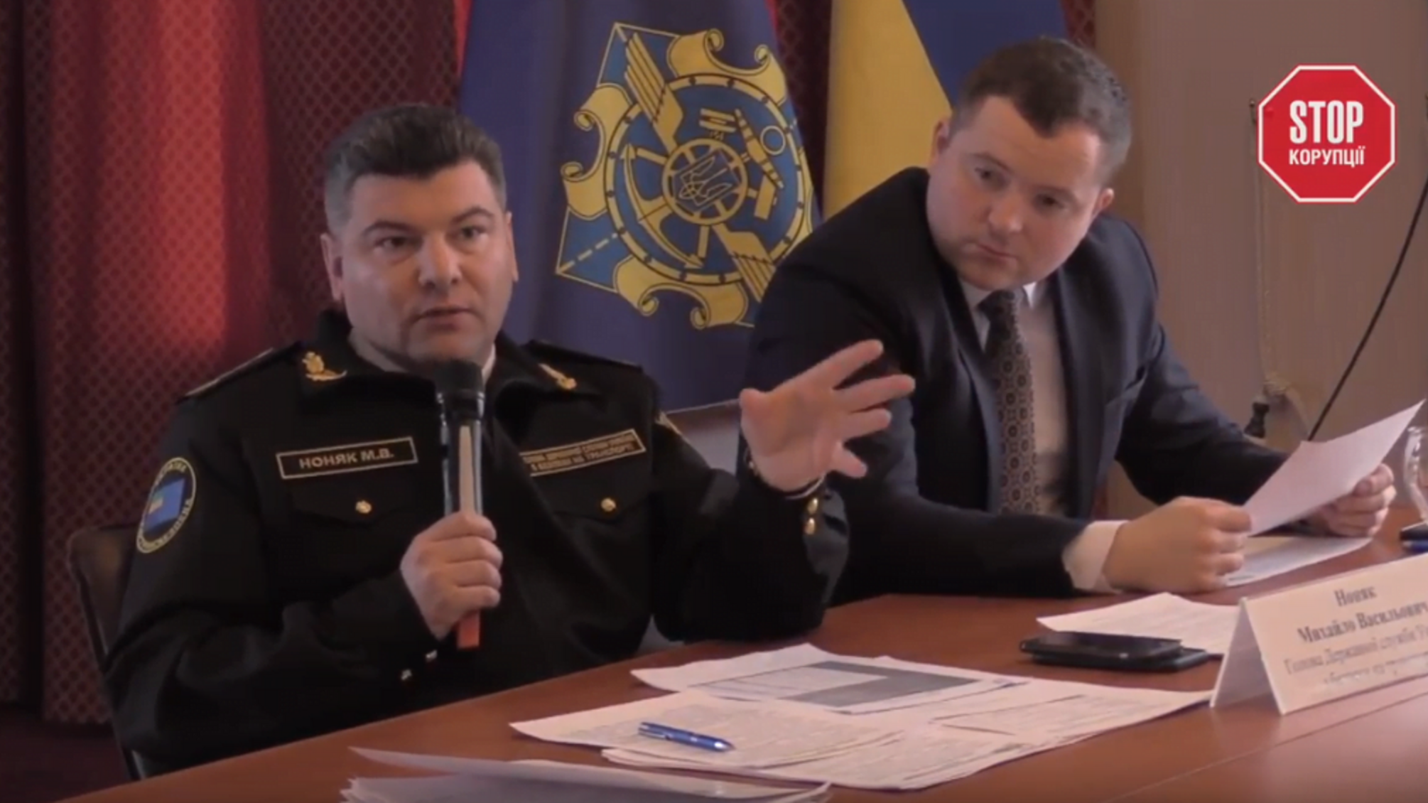Активісти 'СтопКору' домовилися про проведення спільних рейдів з представниками Укртрансбезпеки