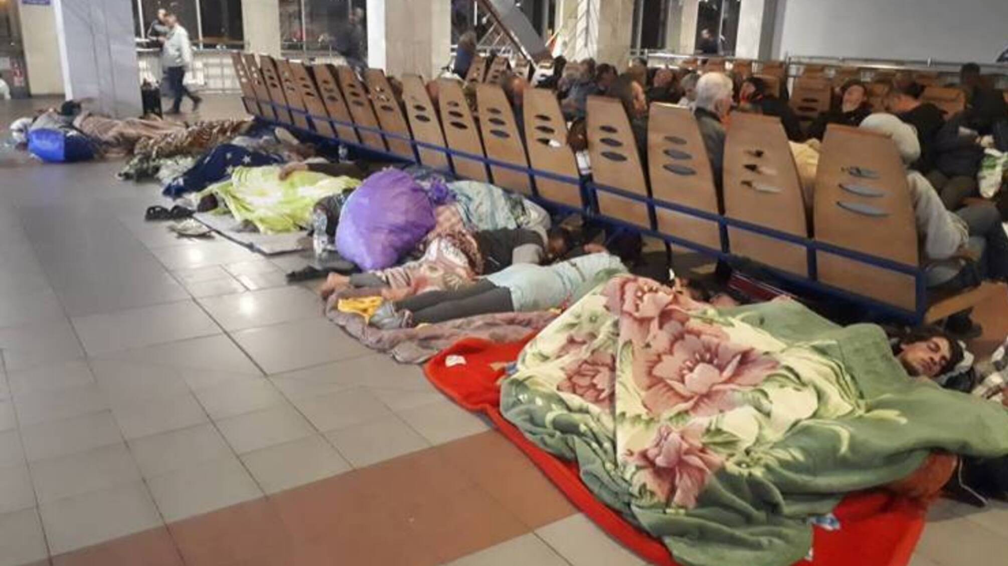 'Приїхали на гробки за цукерками': чому поліція дозволяє ромам коїти злочини