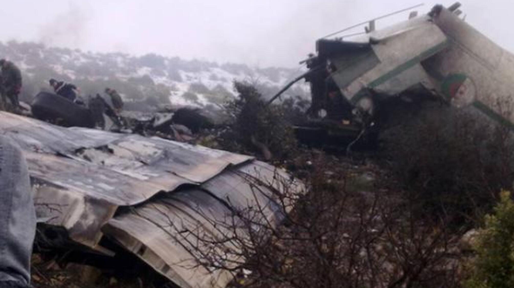 В авіакатастрофі в Алжирі загинуло щонайменше 200 людей
