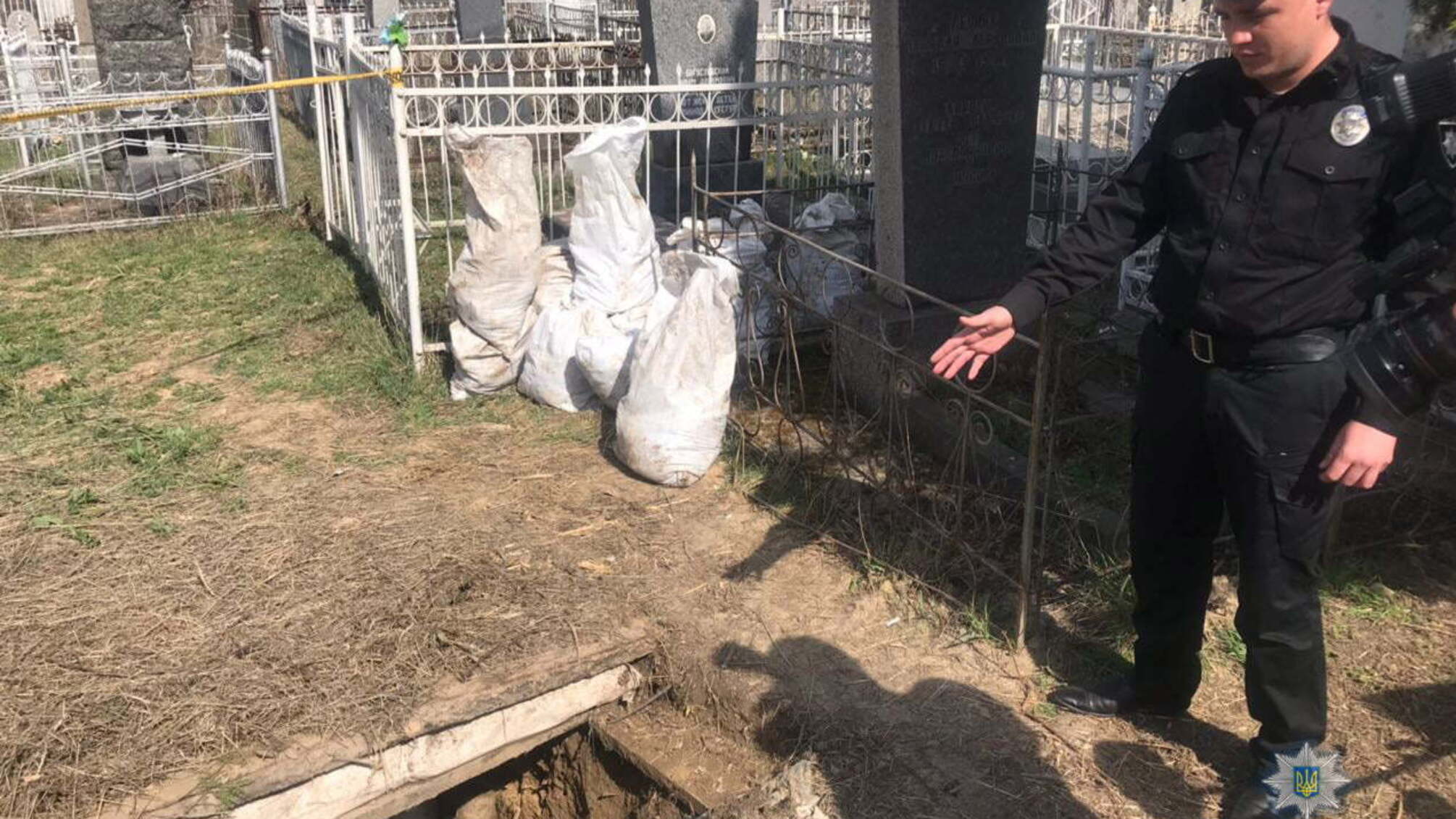 На Вінниччині зловмисники розкопували поховання людей, розстріляних нацистами