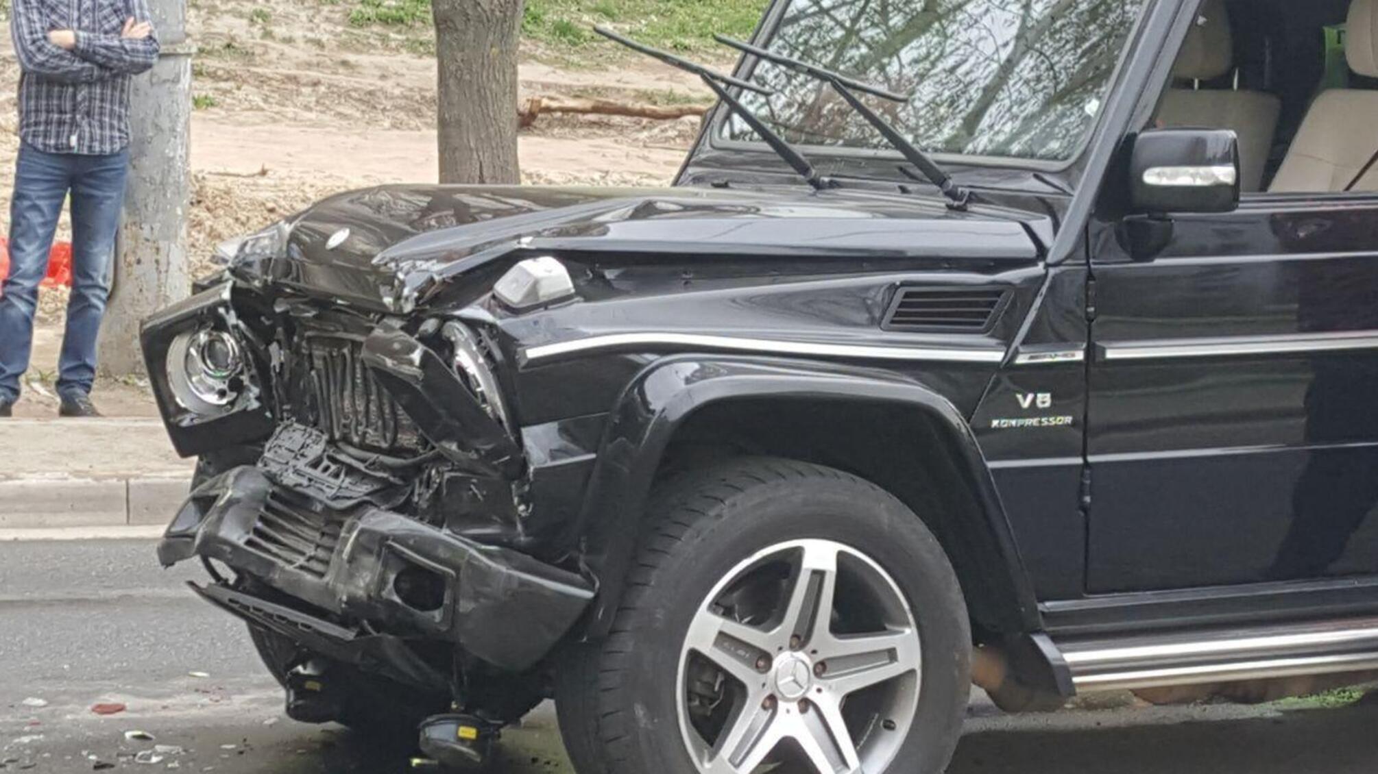 У Києві викрали автівку кума Путіна і потрапили в ДТП