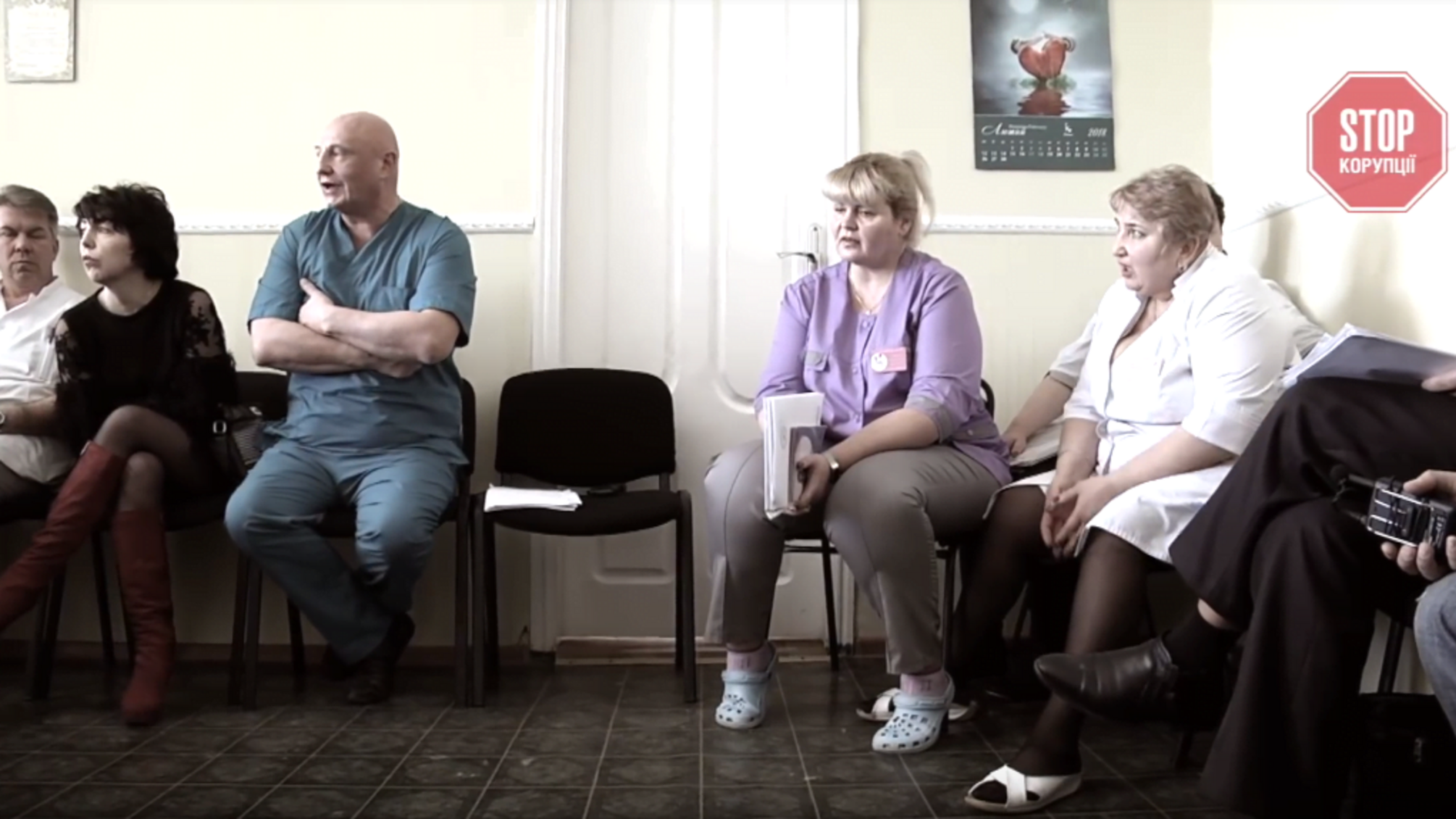 Чорні плями на білих халатах: 'СтопКор' розслідує факти корупції у Покровській районній лікарні