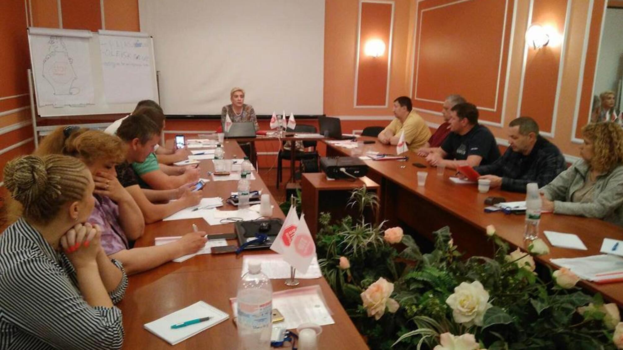 Команда 'СтопКору' проходить навчання у своїй школі громадянської освіти