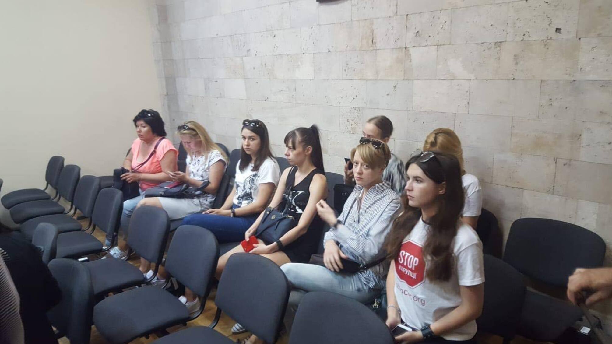 Суд заборонив роботу скандального заводу 'Фанплит'