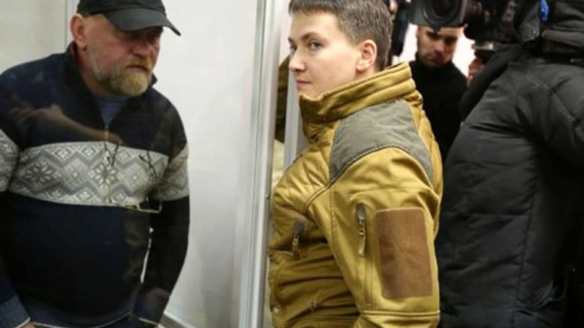 Стало відомо, хто погодився взяти на поруки Савченко