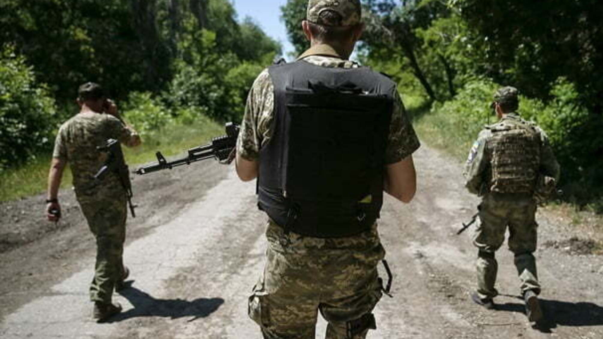 На Луганщині бійці ЗСУ потрапили під гарматний обстріл, є втрати