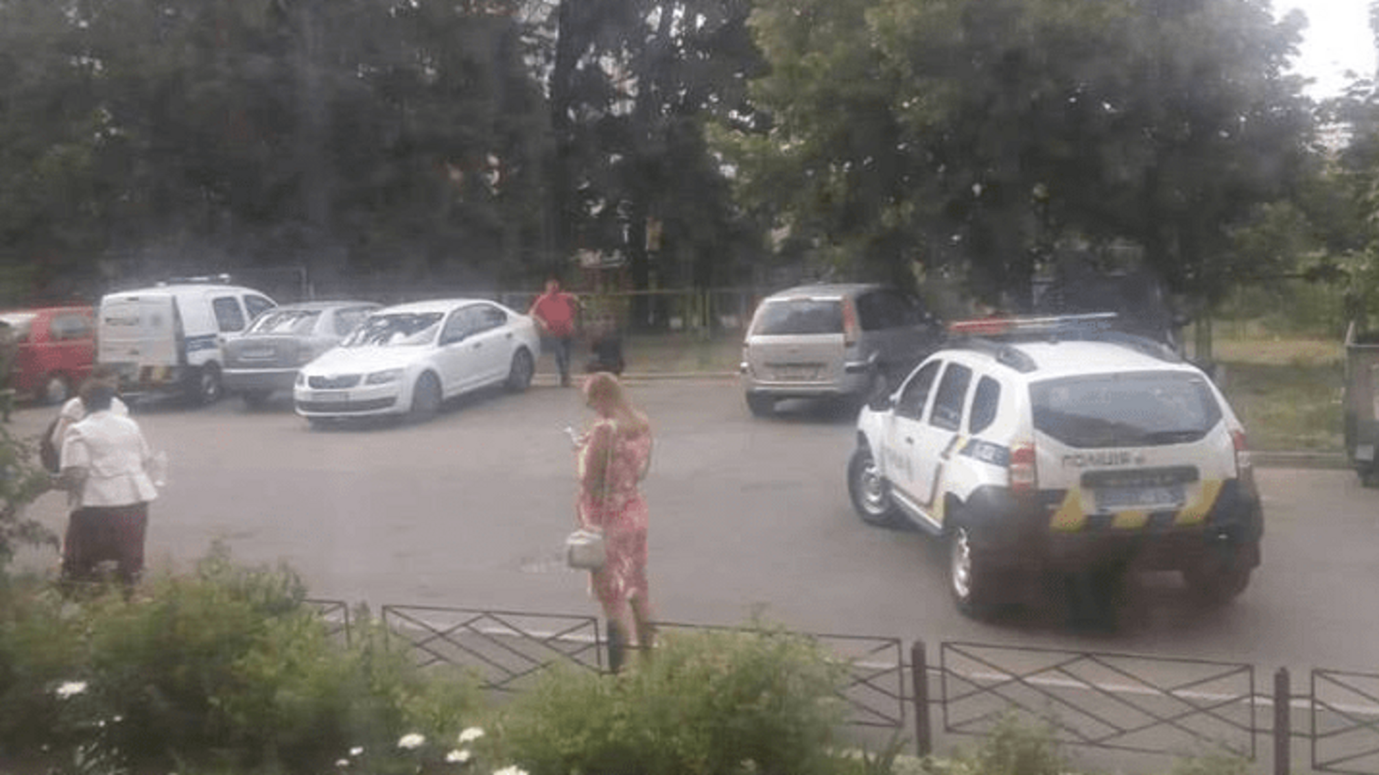 Біля дитячого майданчика по вул.Чорнобильській у Києві пролунав вибух, є постраждалі - Нацполіція