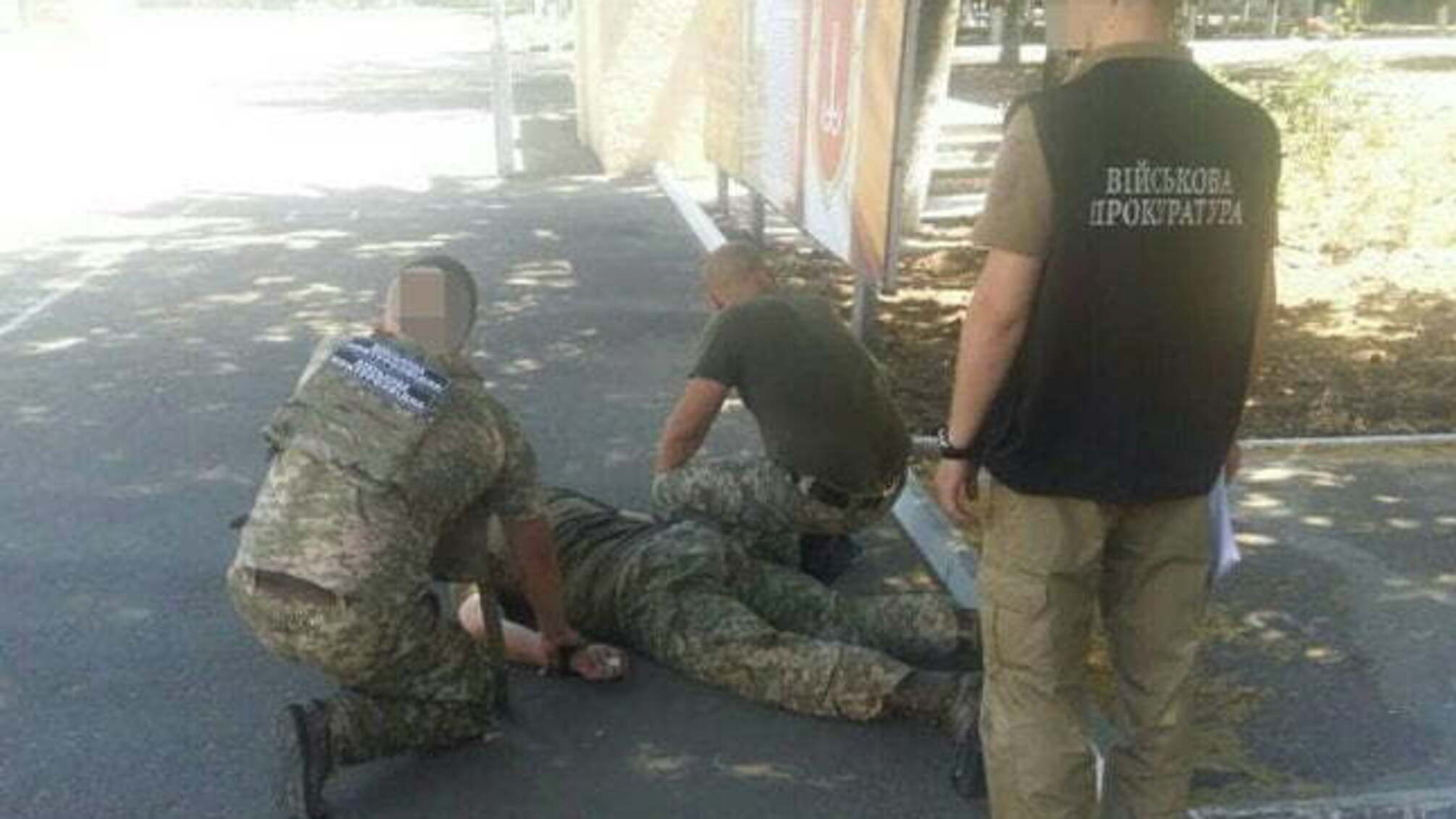 За отримання хабаря на Одещині затриманий начальник юридичної групи військової частини