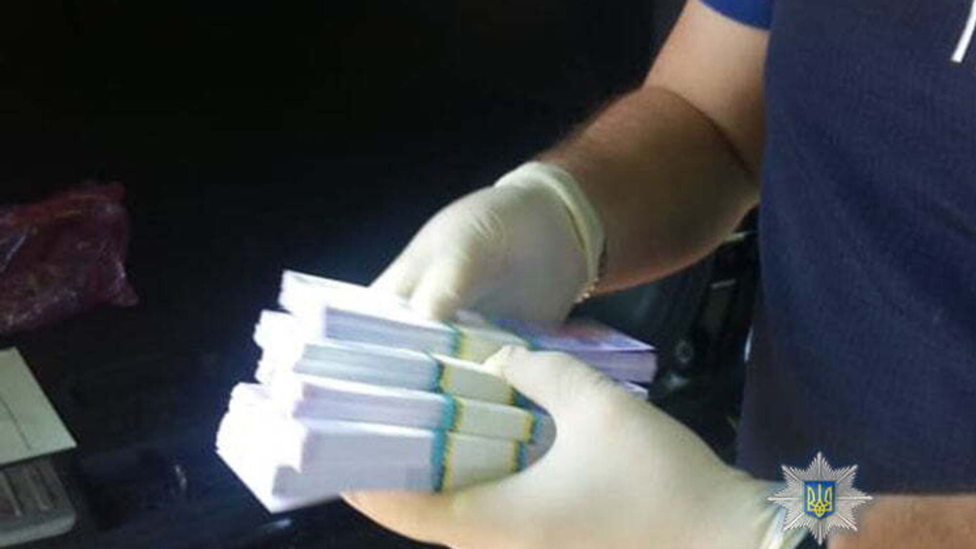 На Черкащині чиновниця Державної екологічної інспекції 'погоріла' на хабарі