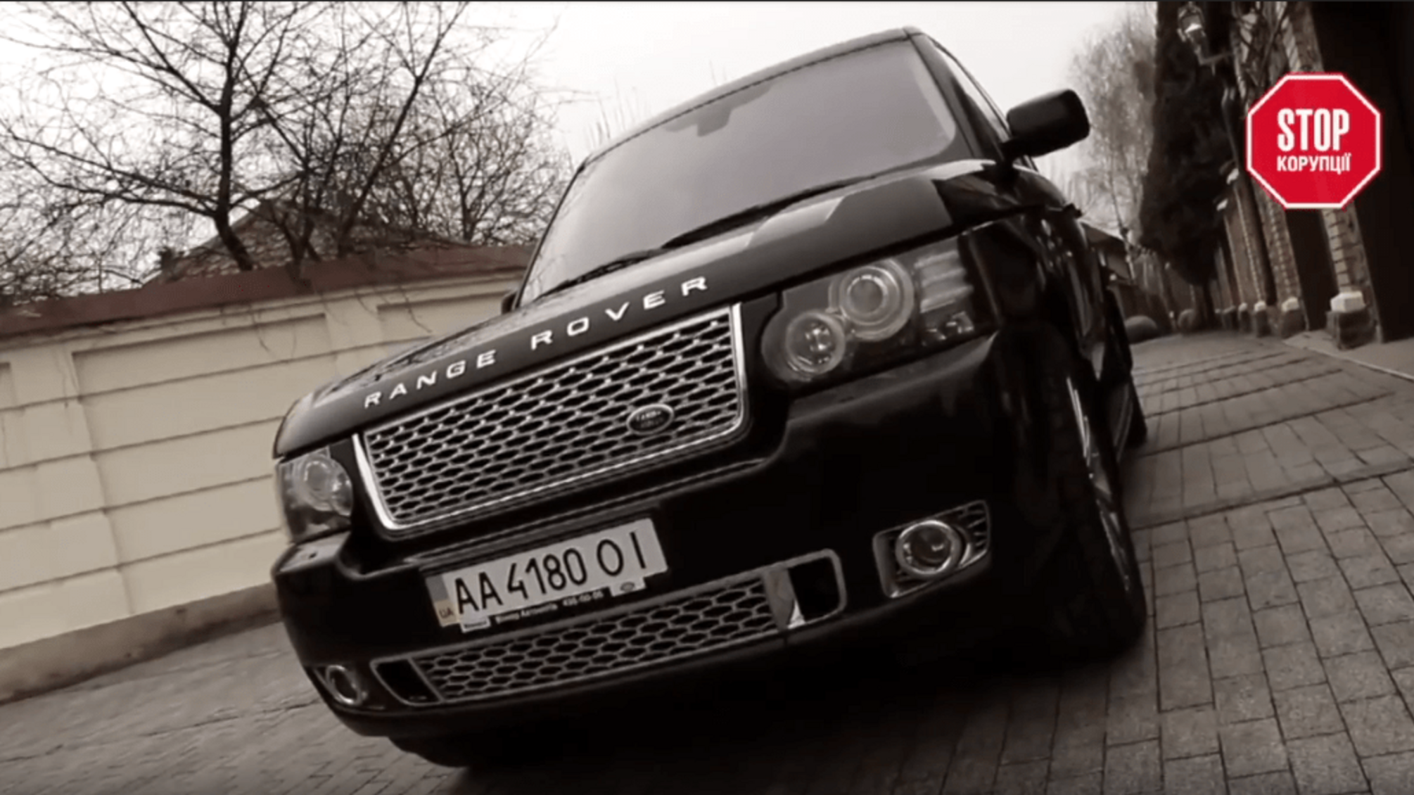 'СтопКор' стежив за вилученням автівки в агрорейдерки Лесі Софієнко