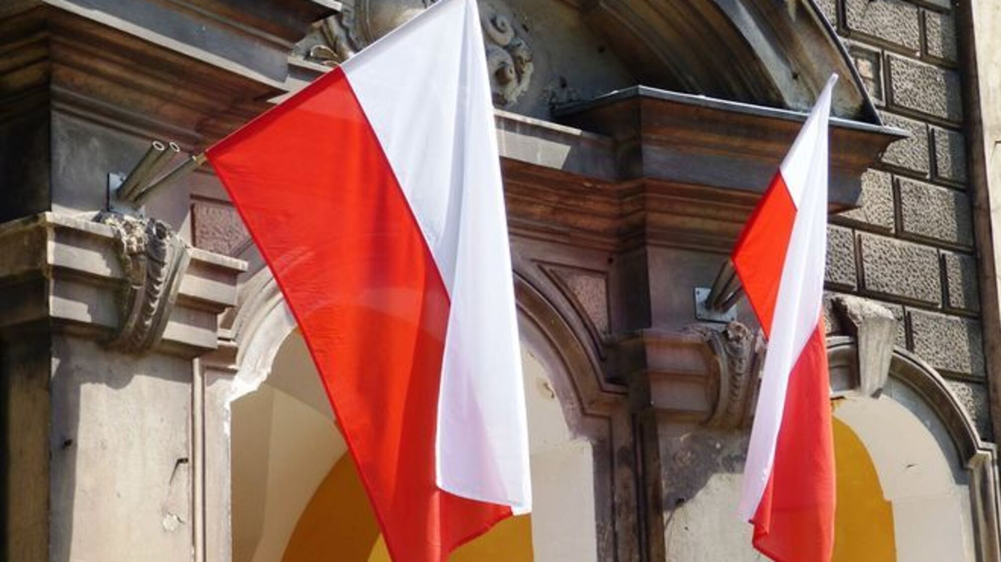 У Польщі затримали українців з фальшивими документами