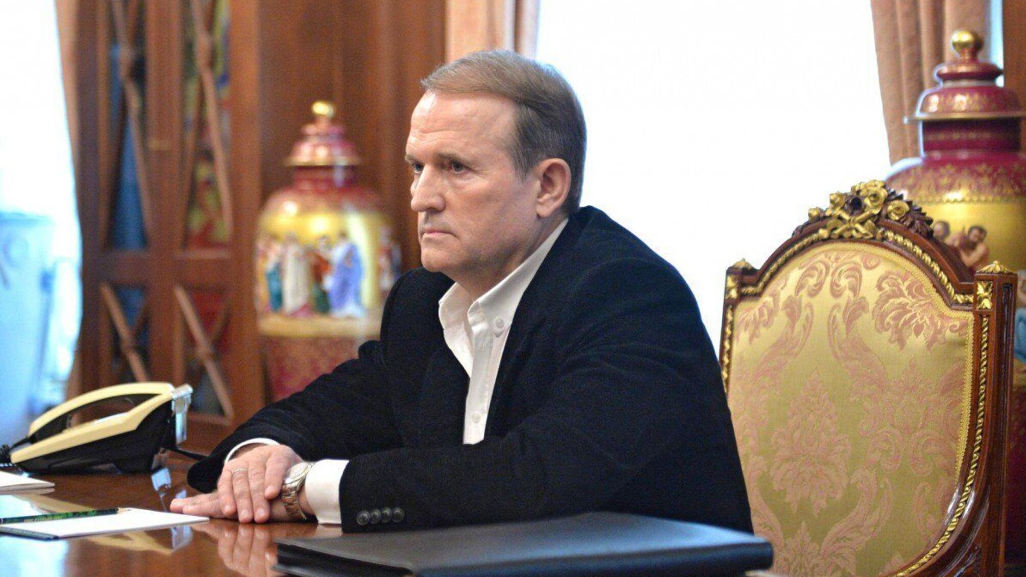 Експерт розповів про власну президентську гру кума Путіна Медведчука