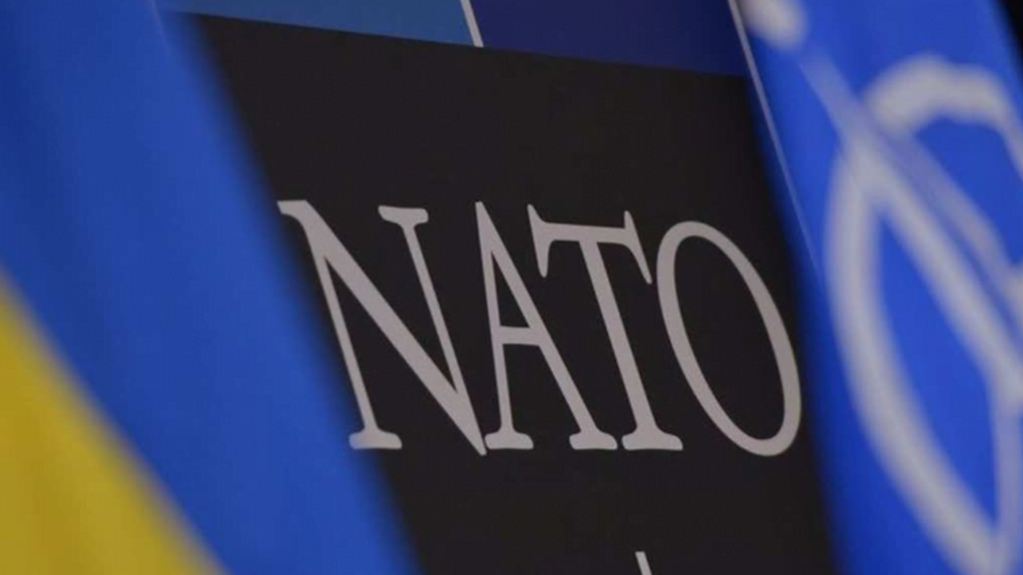 Інтеграція в НАТО буде зафіксована в Конституції України: кадри зустрічі Порошенка і Столтенберга