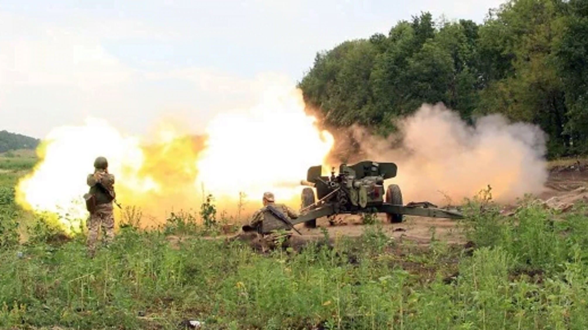 Командування ООС закликало мешканців Лисичанська не залишати домівок без нагальної потреби